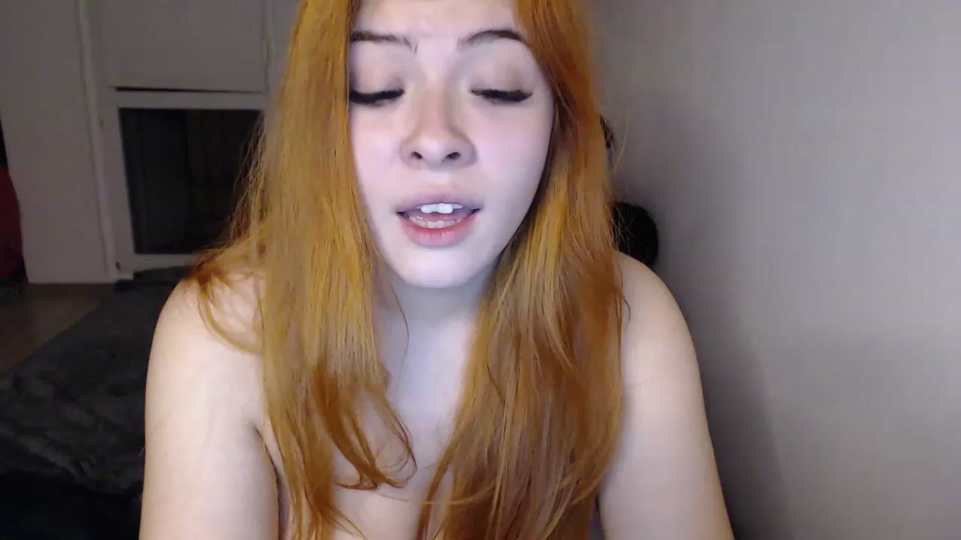 Gallery image thumbnail from DonnaDixxon's myfreecams stream on, 11/15/2022, 01:47 image 14 of 20