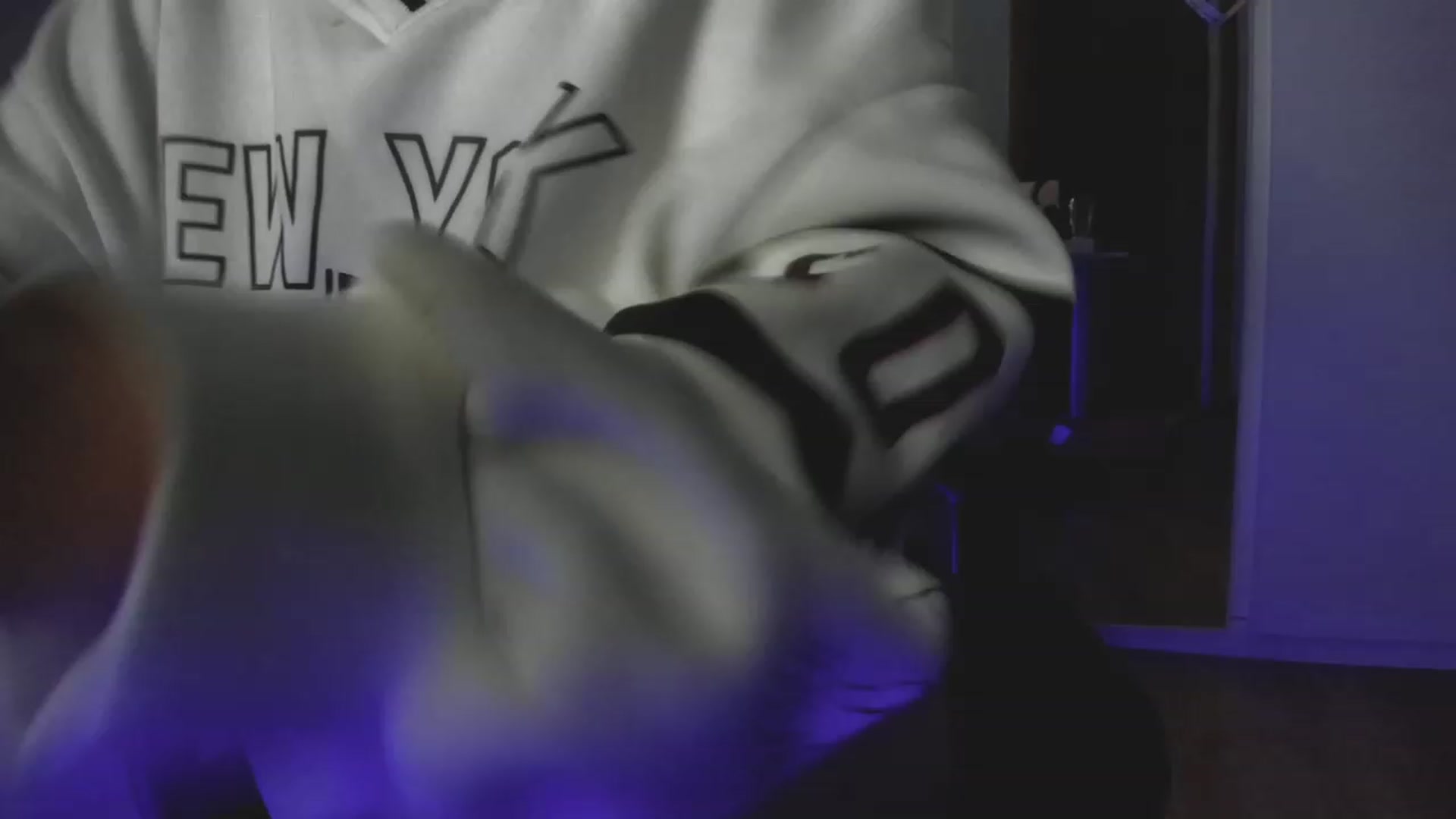 Gallery image thumbnail from DontCumOnMe's myfreecams stream on, 09/26/2023, 03:28 image 5 of 20