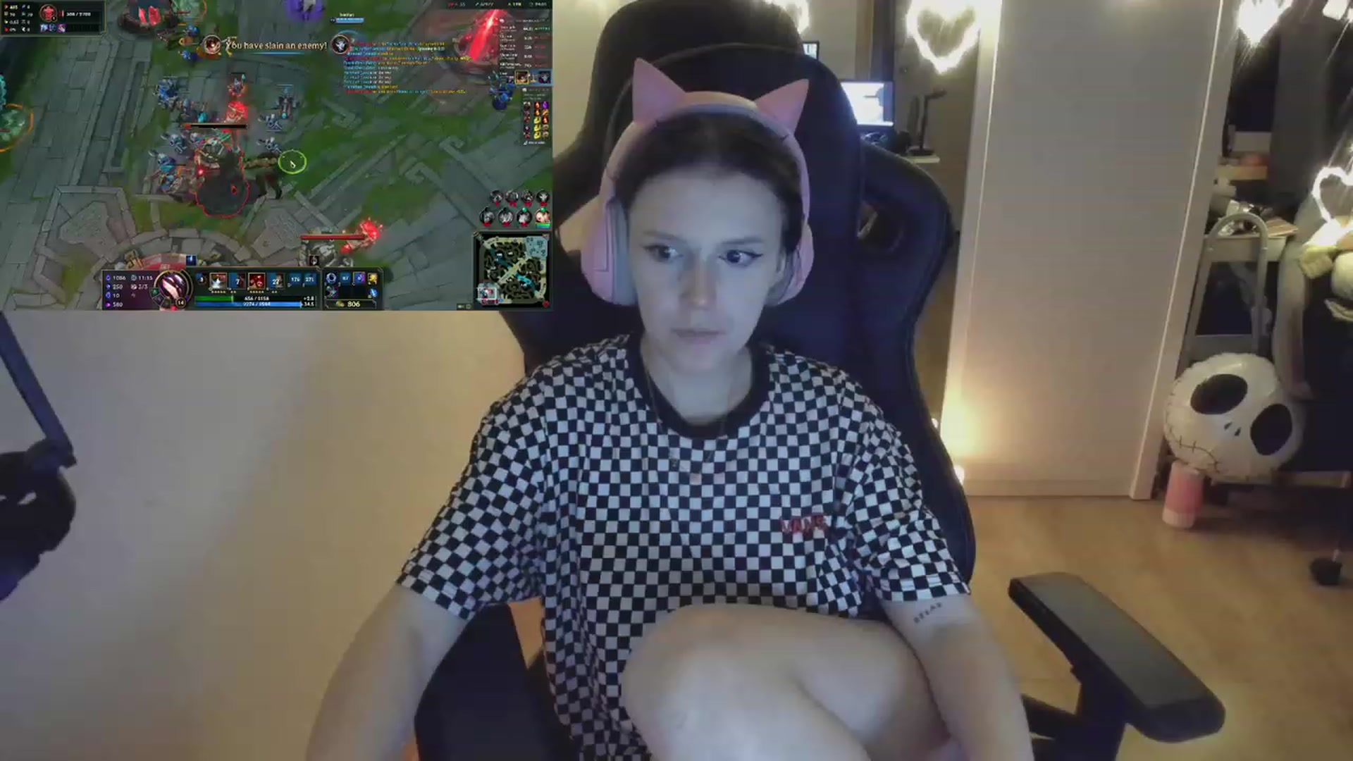 Gallery image thumbnail from DontCumOnMe's myfreecams stream on, 09/28/2023, 24:55 image 19 of 20