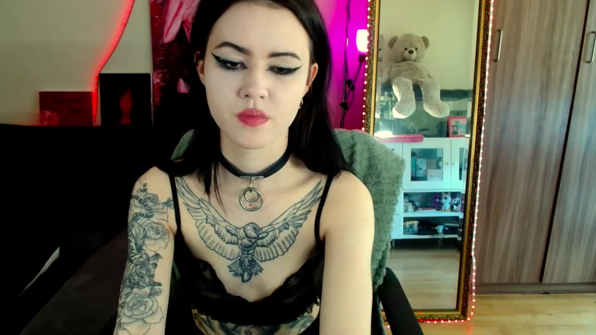 Gallery image thumbnail from Dora_autumn_'s myfreecams stream on, 04/23/2023, 10:48 image 2 of 20