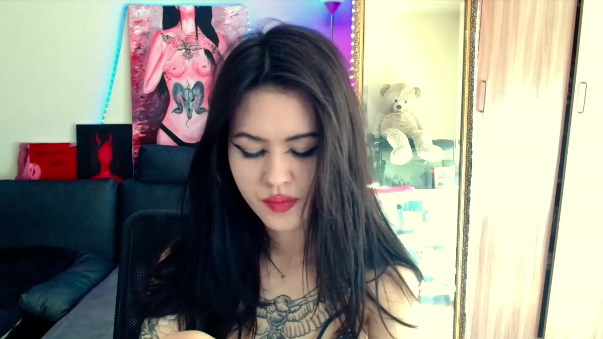 Gallery image thumbnail from Dora_autumn_'s myfreecams stream on, 05/02/2023, 07:33 image 8 of 20