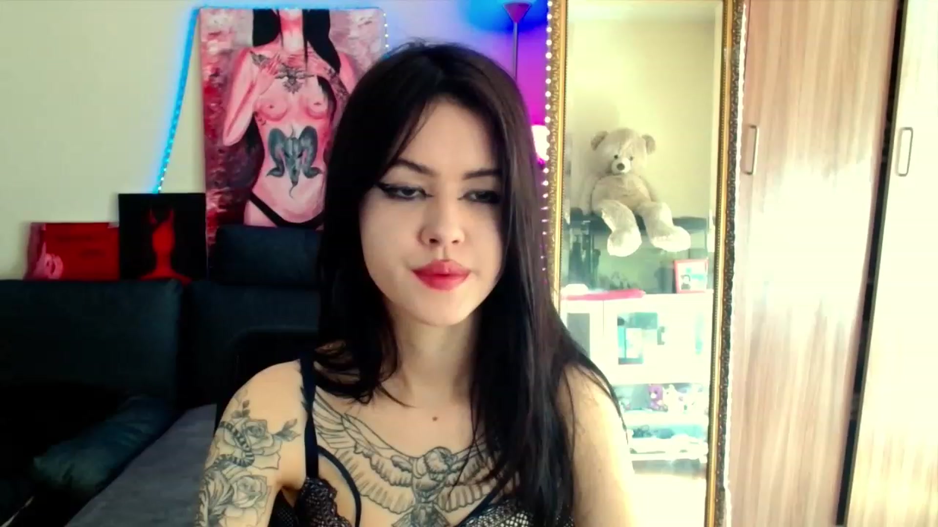 Gallery image thumbnail from Dora_autumn_'s myfreecams stream on, 05/02/2023, 07:33 image 20 of 20