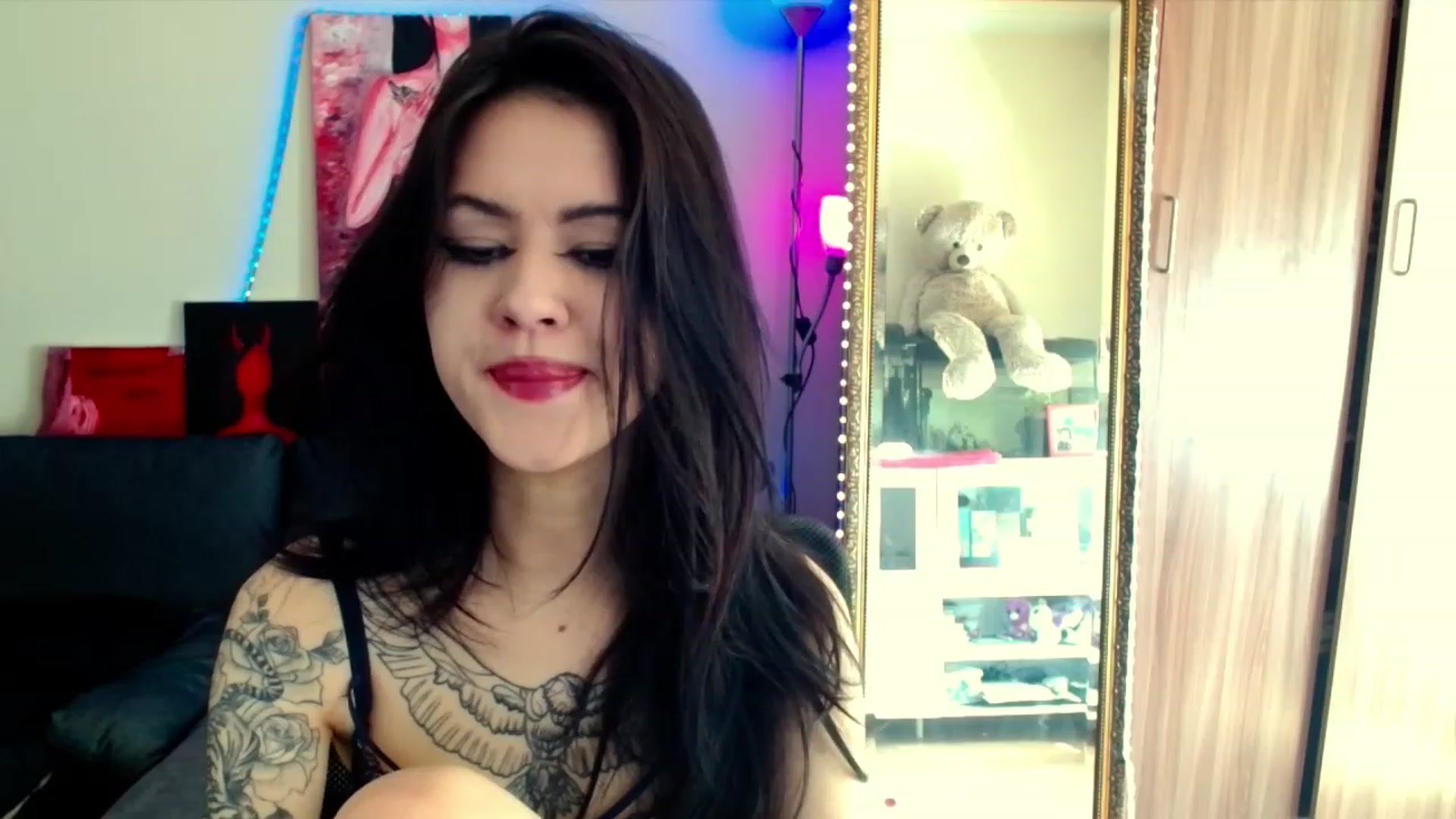 Gallery image thumbnail from Dora_autumn_'s myfreecams stream on, 05/02/2023, 07:50 image 16 of 20