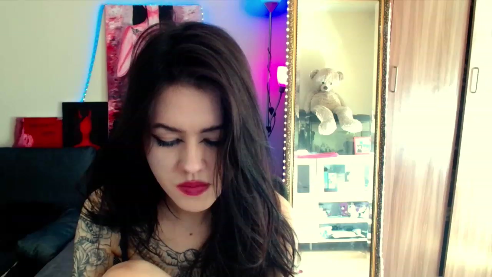 Gallery image thumbnail from Dora_autumn_'s myfreecams stream on, 05/02/2023, 07:50 image 17 of 20