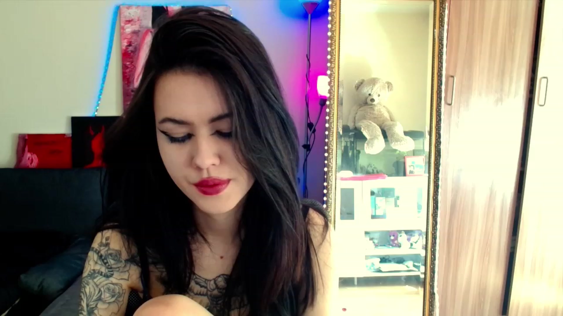 Gallery image thumbnail from Dora_autumn_'s myfreecams stream on, 05/02/2023, 07:50 image 14 of 20