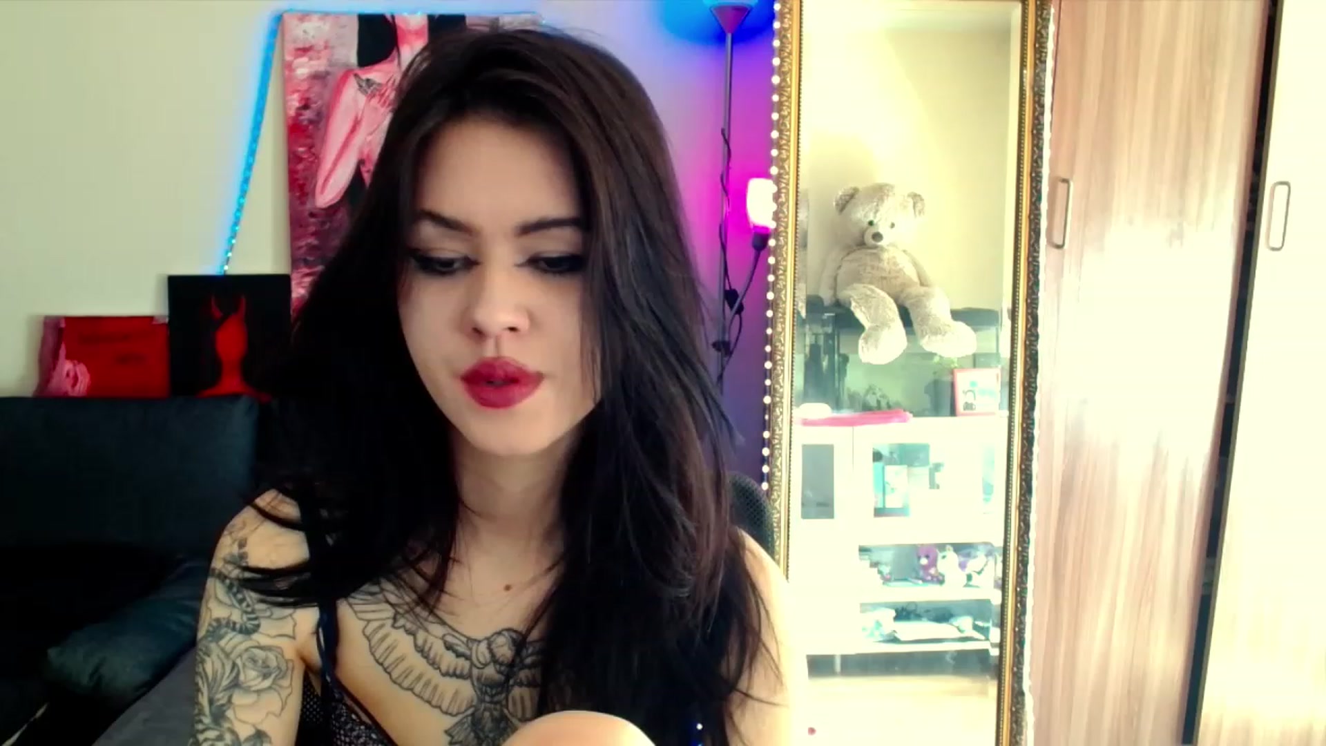 Gallery image thumbnail from Dora_autumn_'s myfreecams stream on, 05/02/2023, 07:50 image 18 of 20