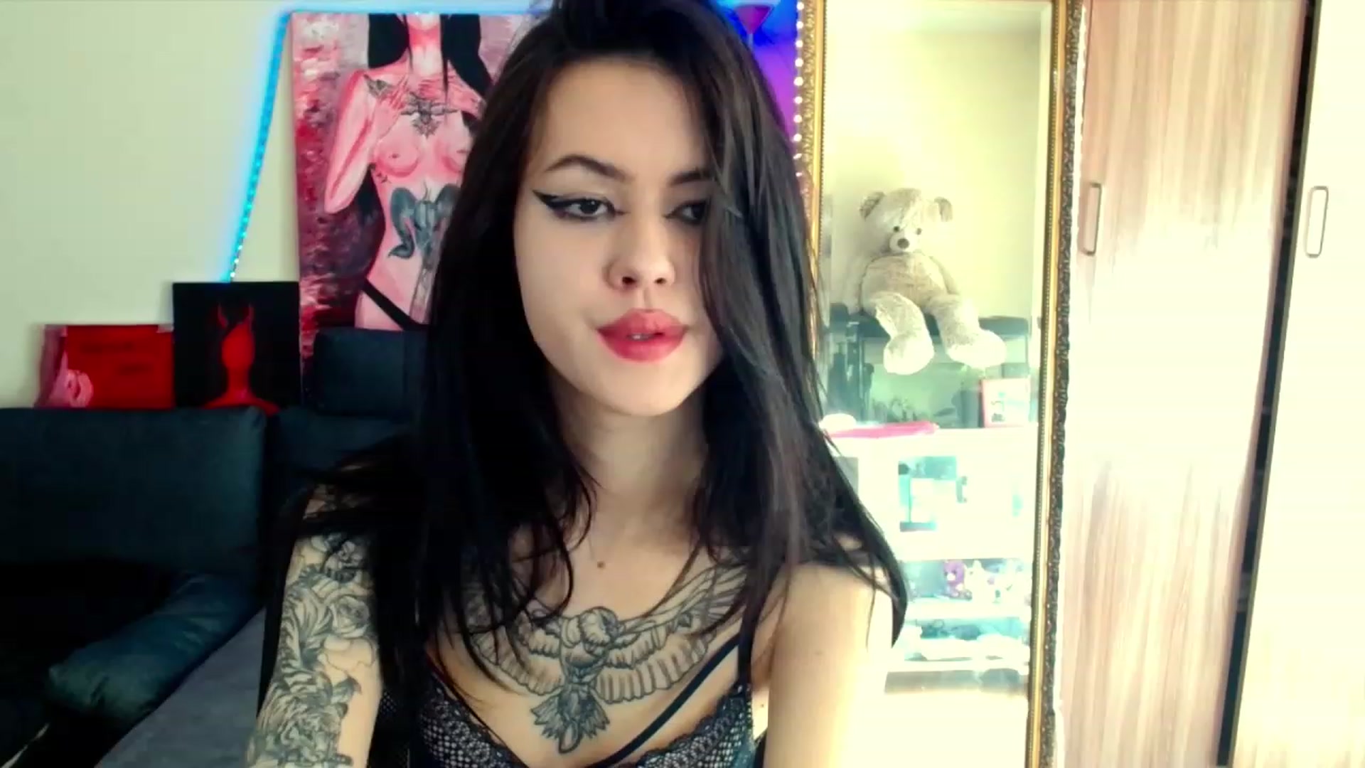 Gallery image thumbnail from Dora_autumn_'s myfreecams stream on, 05/02/2023, 07:50 image 2 of 20