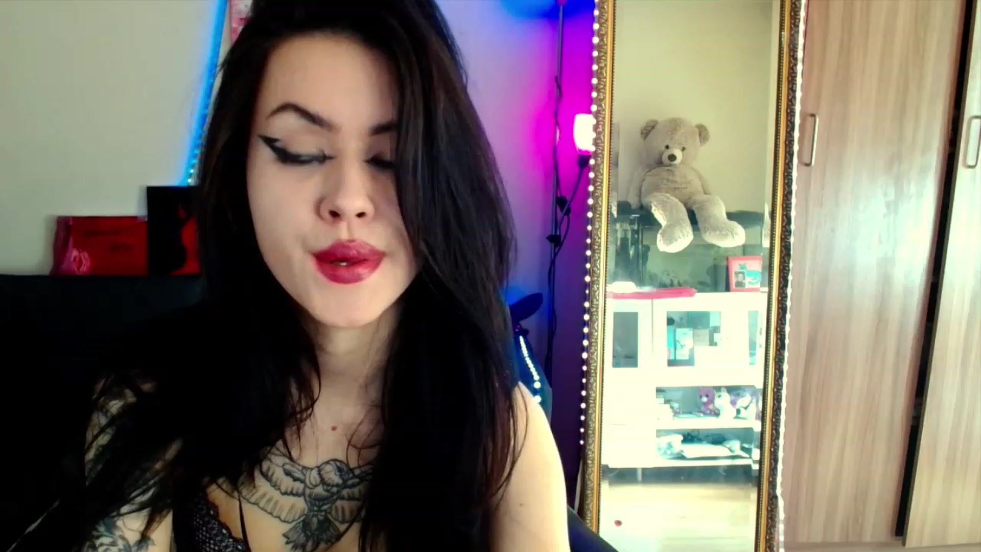 Gallery image thumbnail from Dora_autumn_'s myfreecams stream on, 05/02/2023, 09:02 image 3 of 20