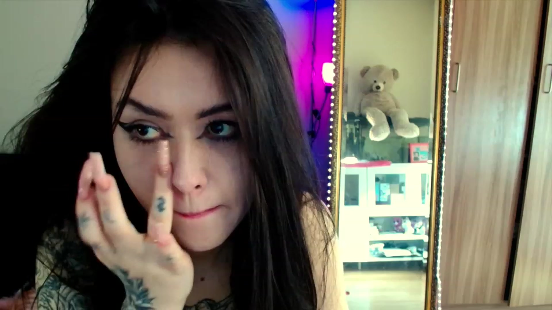 Gallery image thumbnail from Dora_autumn_'s myfreecams stream on, 05/02/2023, 09:47 image 17 of 20