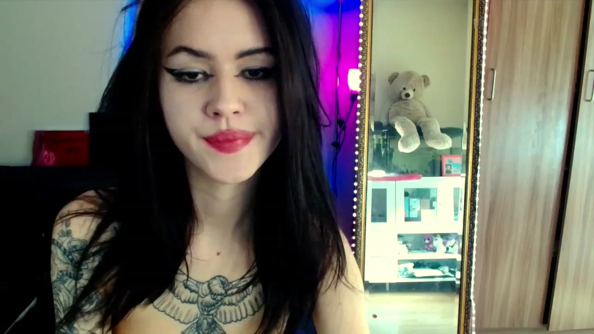Gallery image thumbnail from Dora_autumn_'s myfreecams stream on, 05/02/2023, 09:47 image 8 of 20