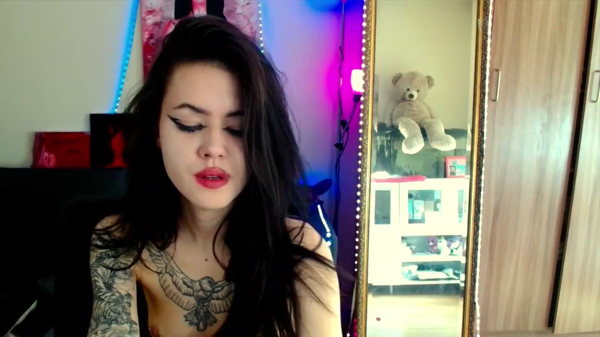 Gallery image thumbnail from Dora_autumn_'s myfreecams stream on, 05/02/2023, 09:47 image 15 of 20