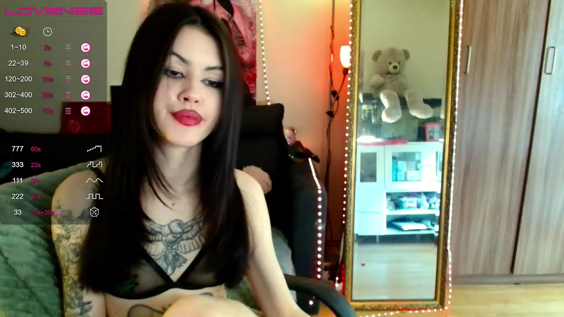 Gallery image thumbnail from Dora_autumn_'s myfreecams stream on, 05/07/2023, 09:39 image 10 of 20
