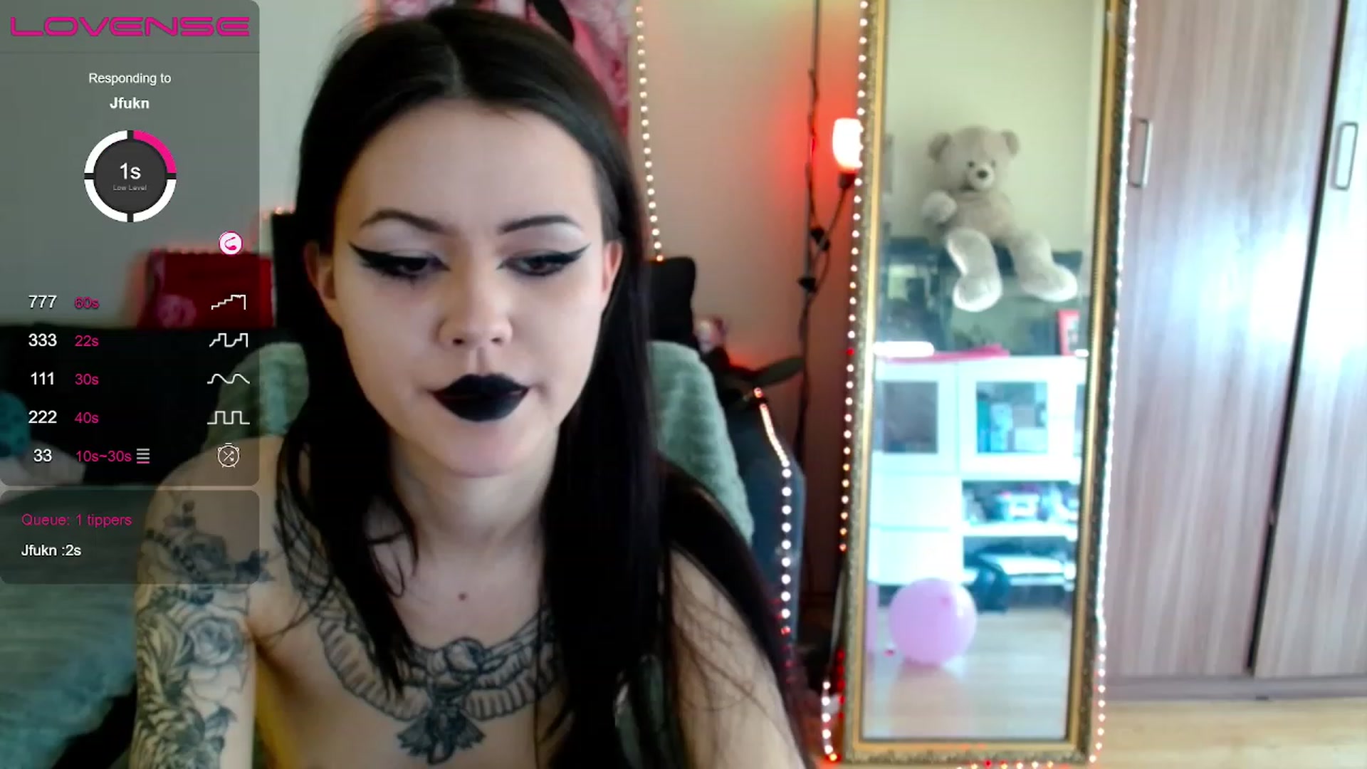 Gallery image thumbnail from Dora_autumn_'s myfreecams stream on, 05/10/2023, 09:01 image 4 of 20