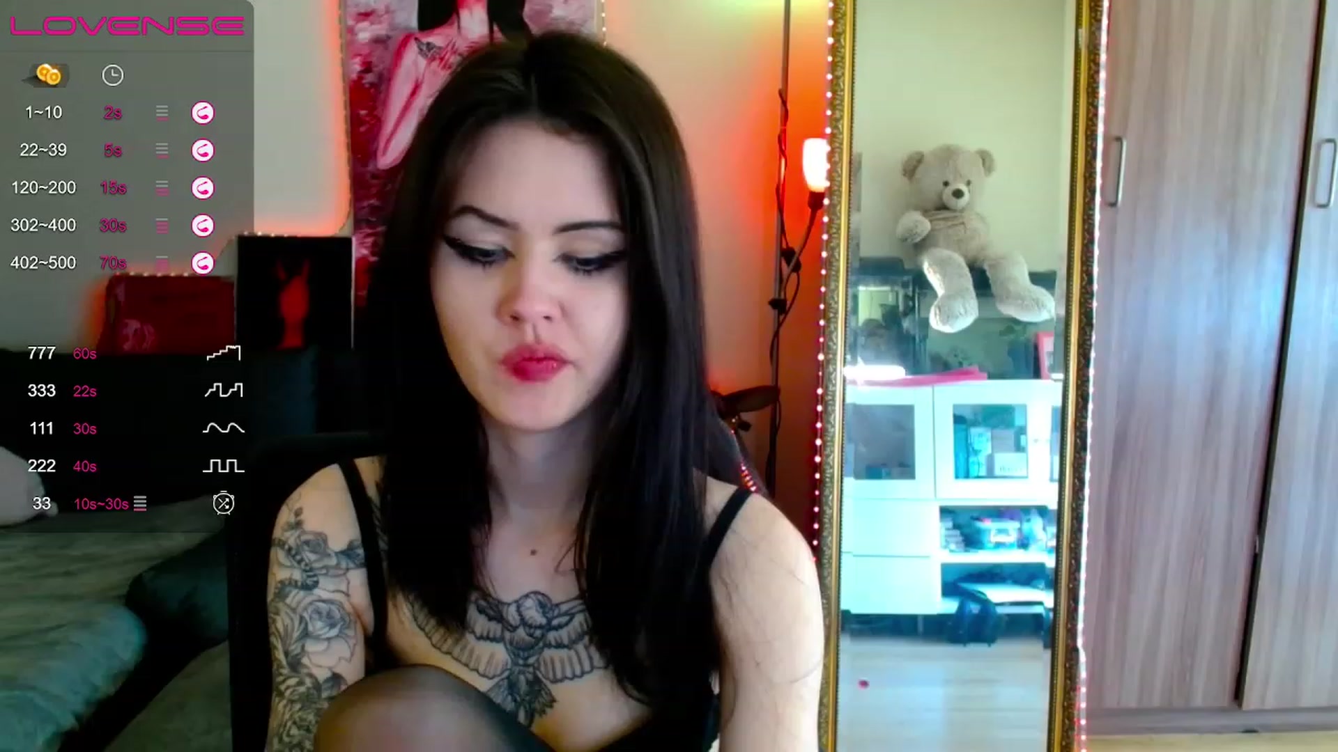 Gallery image thumbnail from Dora_autumn_'s myfreecams stream on, 05/11/2023, 10:05 image 8 of 20