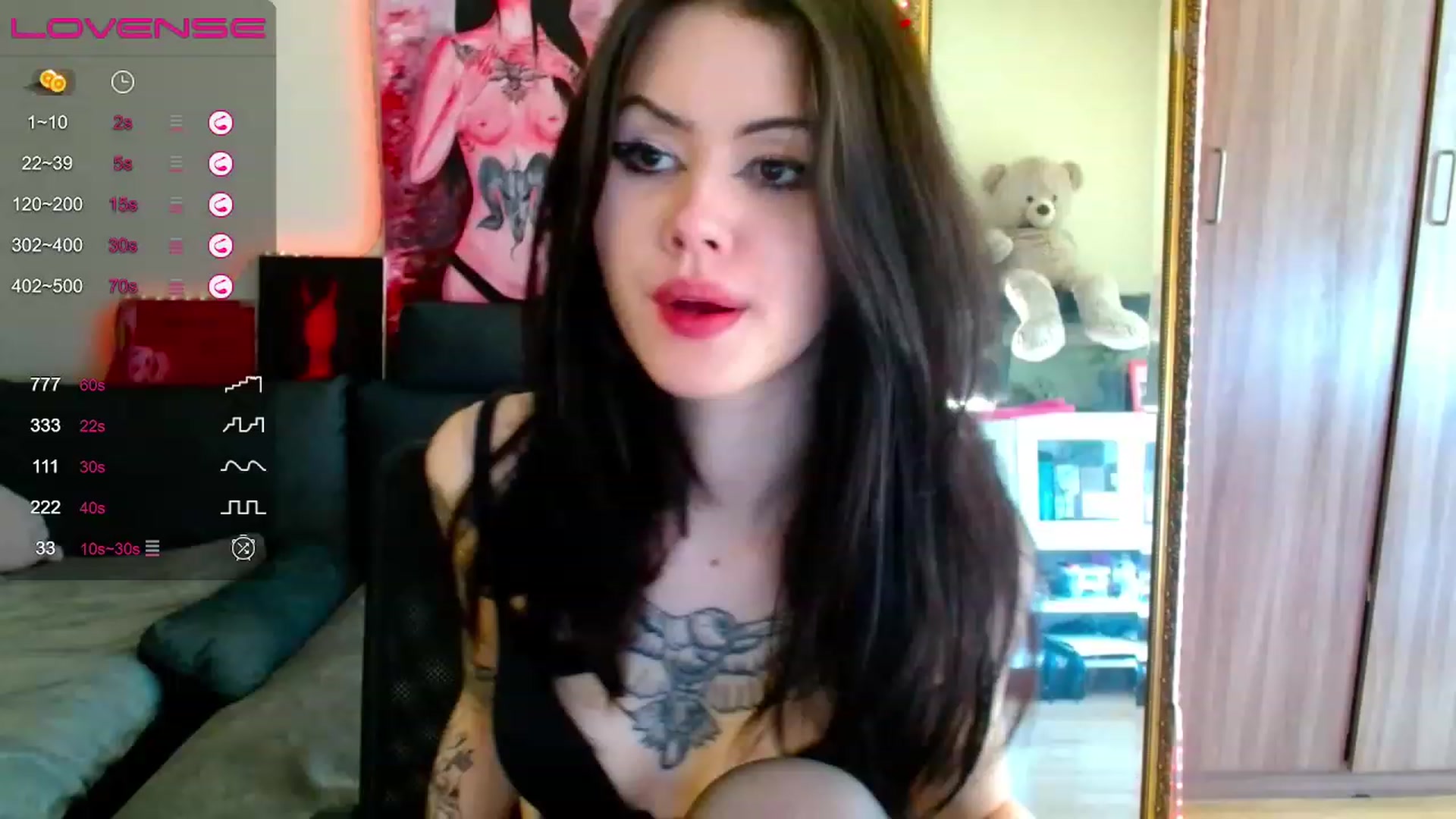 Gallery image thumbnail from Dora_autumn_'s myfreecams stream on, 05/11/2023, 10:05 image 3 of 20