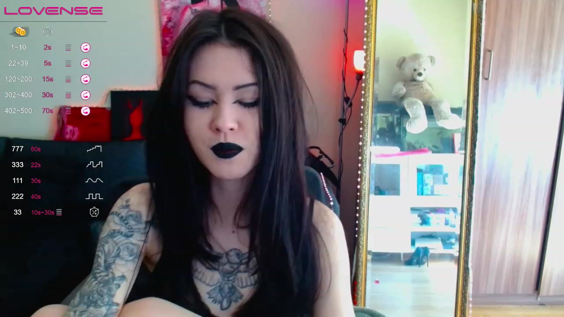 Gallery image thumbnail from Dora_autumn_'s myfreecams stream on, 05/15/2023, 07:36 image 11 of 20