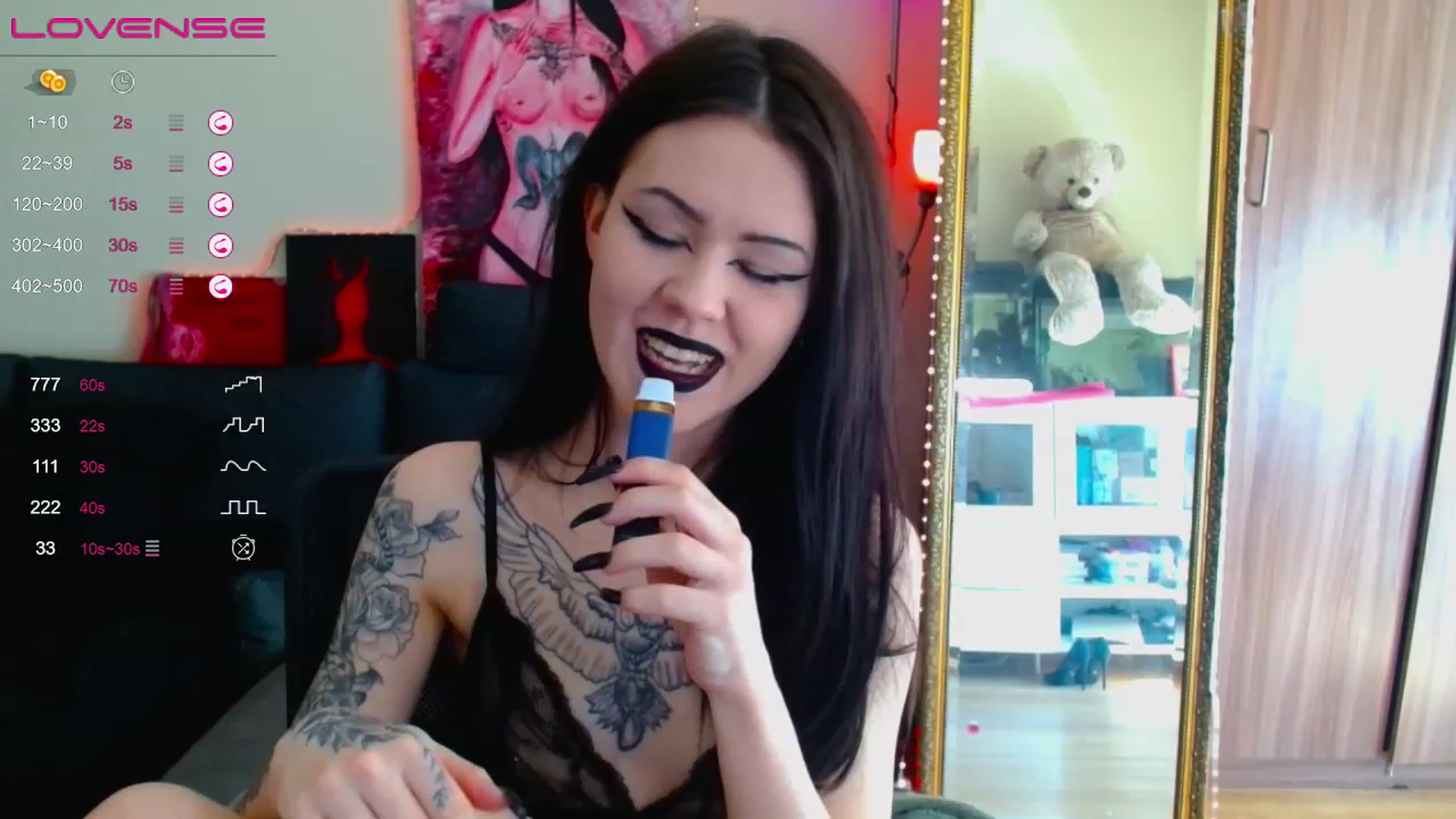 Gallery image thumbnail from Dora_autumn_'s myfreecams stream on, 05/15/2023, 07:36 image 13 of 20