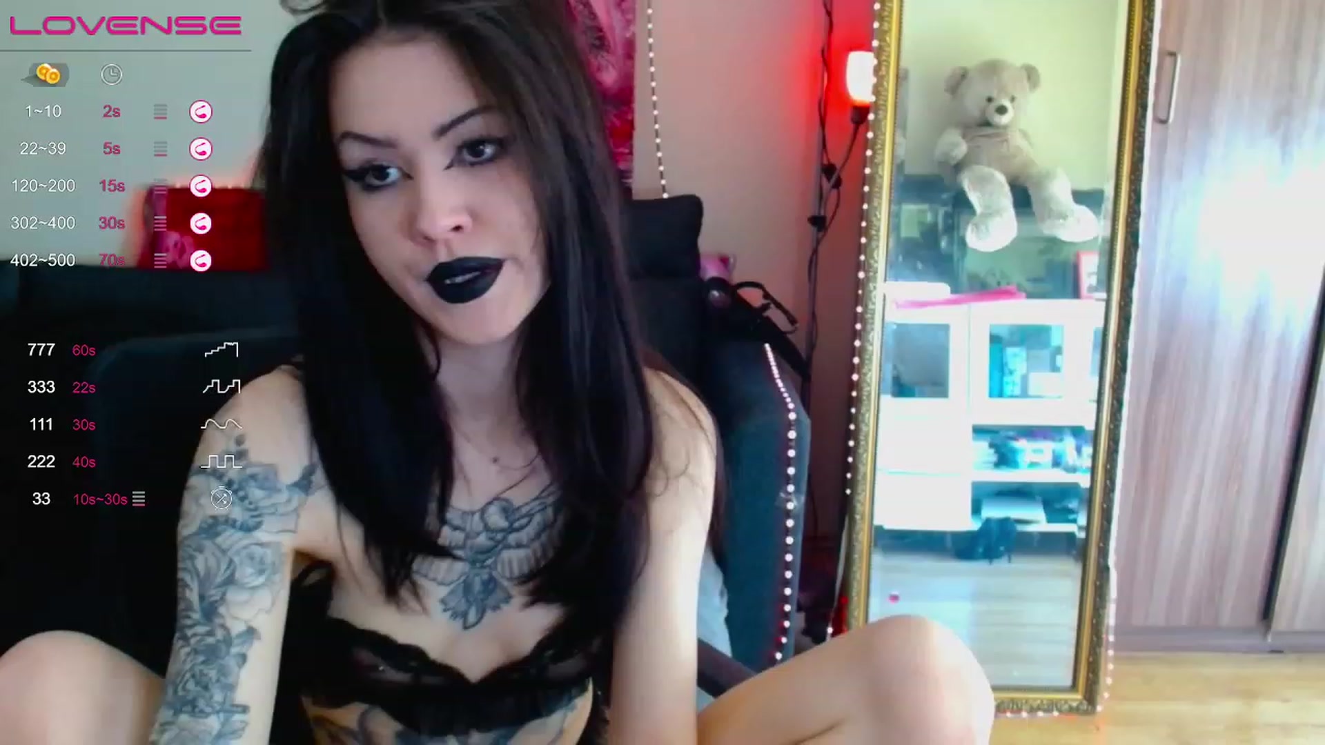 Gallery image thumbnail from Dora_autumn_'s myfreecams stream on, 05/15/2023, 08:09 image 12 of 20