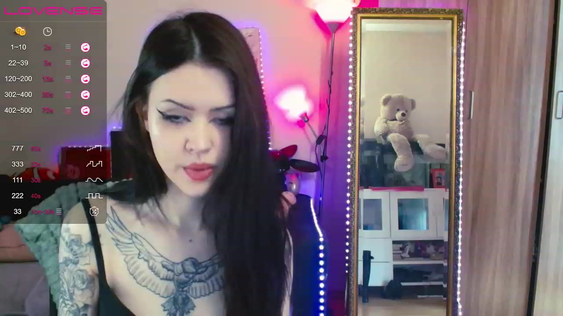 Gallery image thumbnail from Dora_autumn_'s myfreecams stream on, 06/01/2023, 10:36 image 19 of 20
