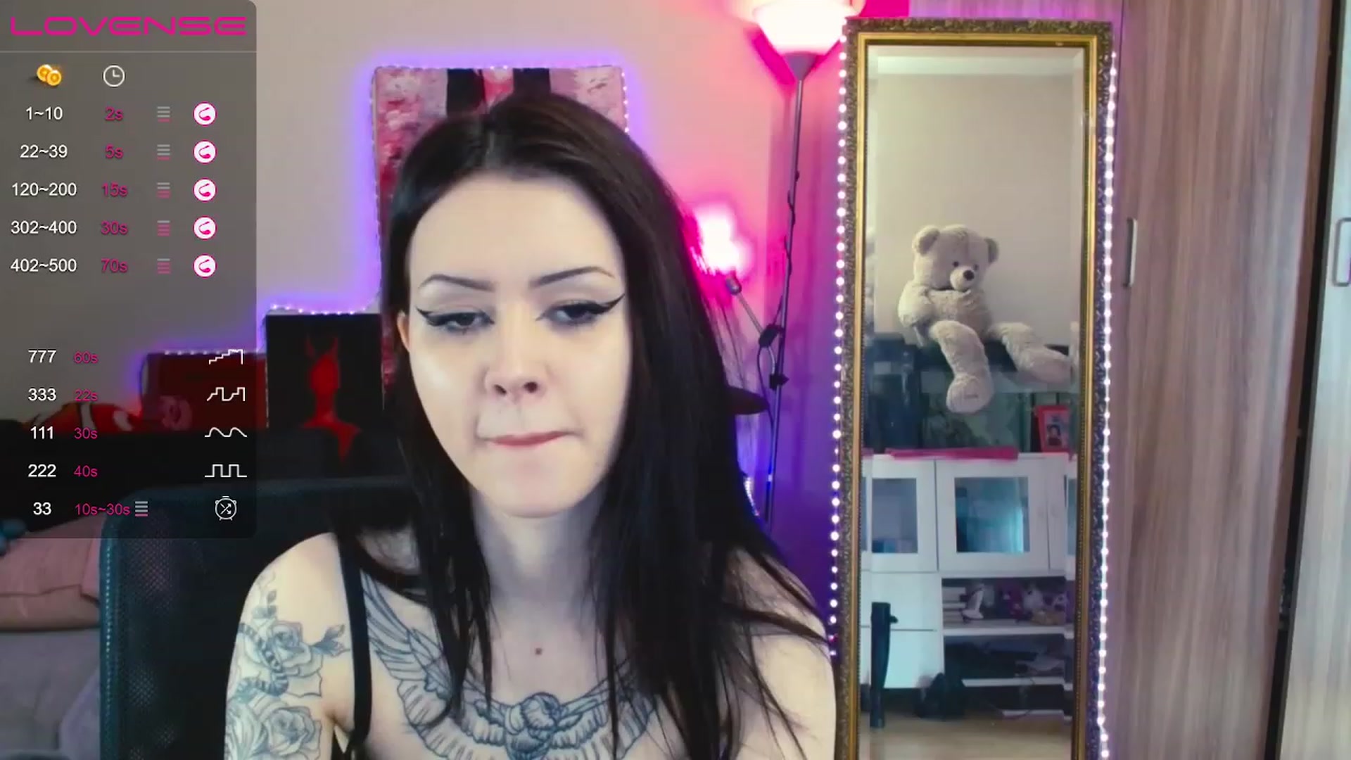 Gallery image thumbnail from Dora_autumn_'s myfreecams stream on, 06/01/2023, 10:36 image 17 of 20
