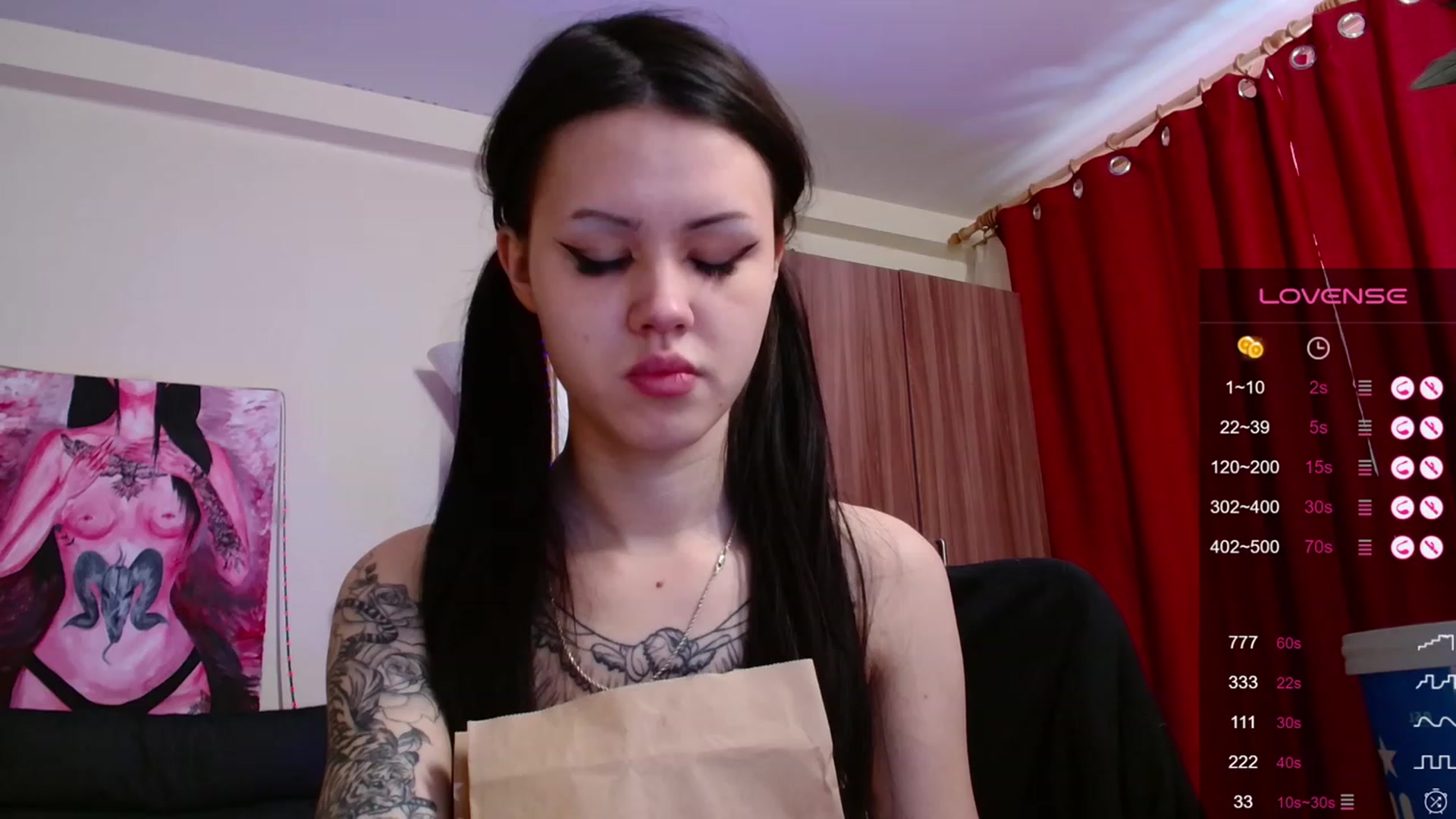 Gallery image thumbnail from Dora_autumn_'s myfreecams stream on, 10/02/2023, 10:10 image 1 of 20