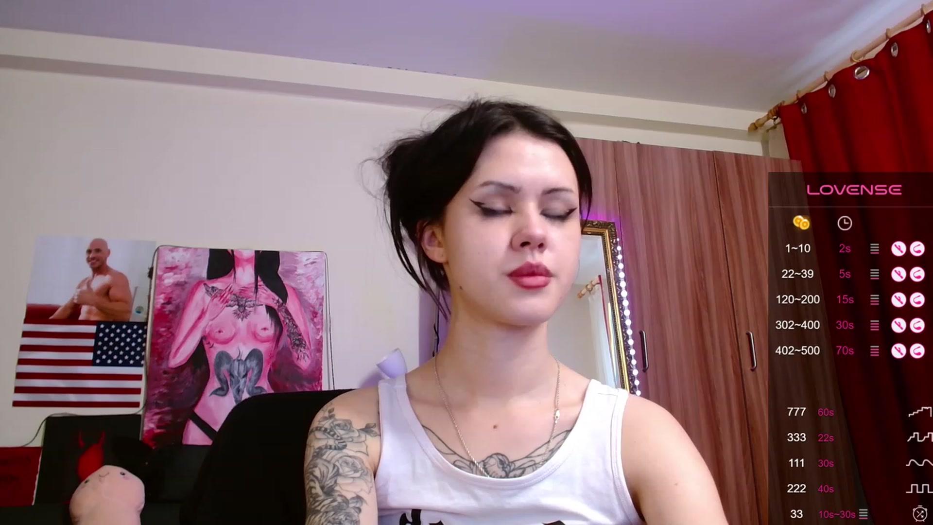 Gallery image thumbnail from Dora_autumn_'s myfreecams stream on, 10/04/2023, 10:29 image 17 of 20