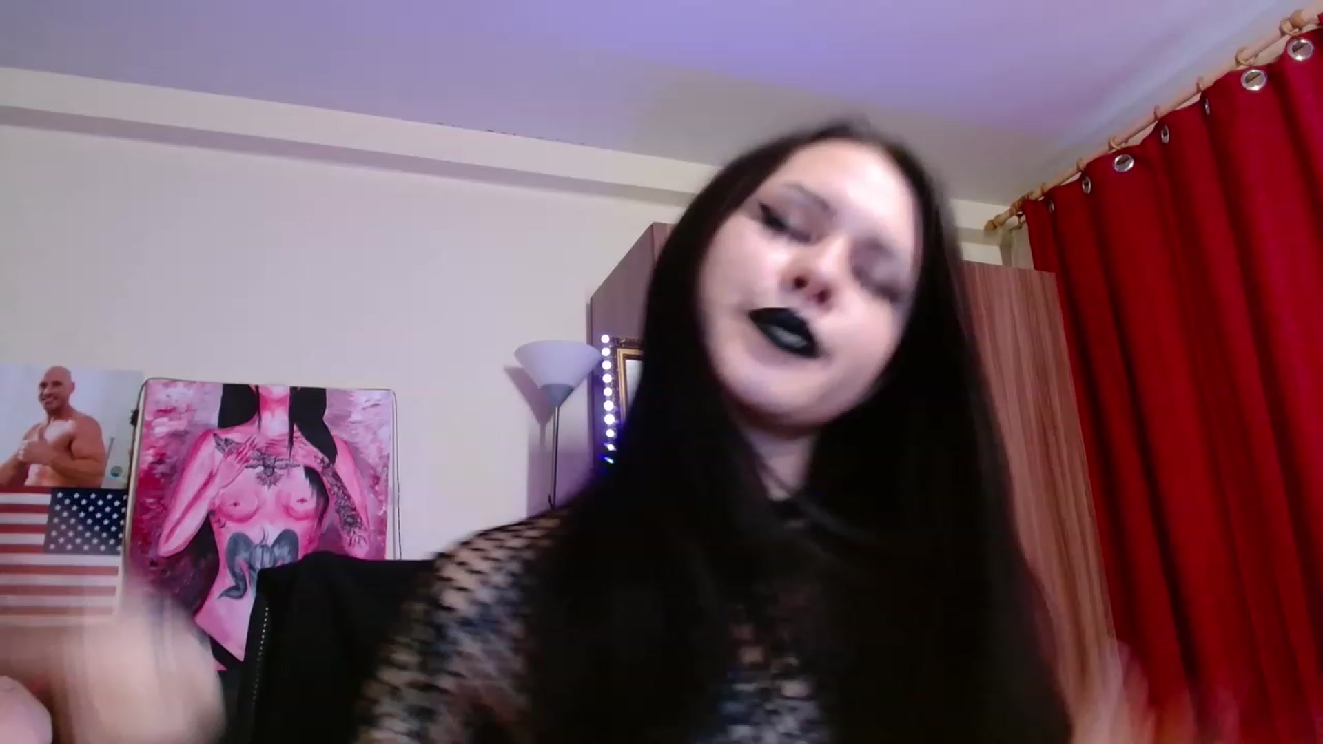 Gallery image thumbnail from Dora_autumn_'s myfreecams stream on, 10/05/2023, 10:14 image 3 of 20
