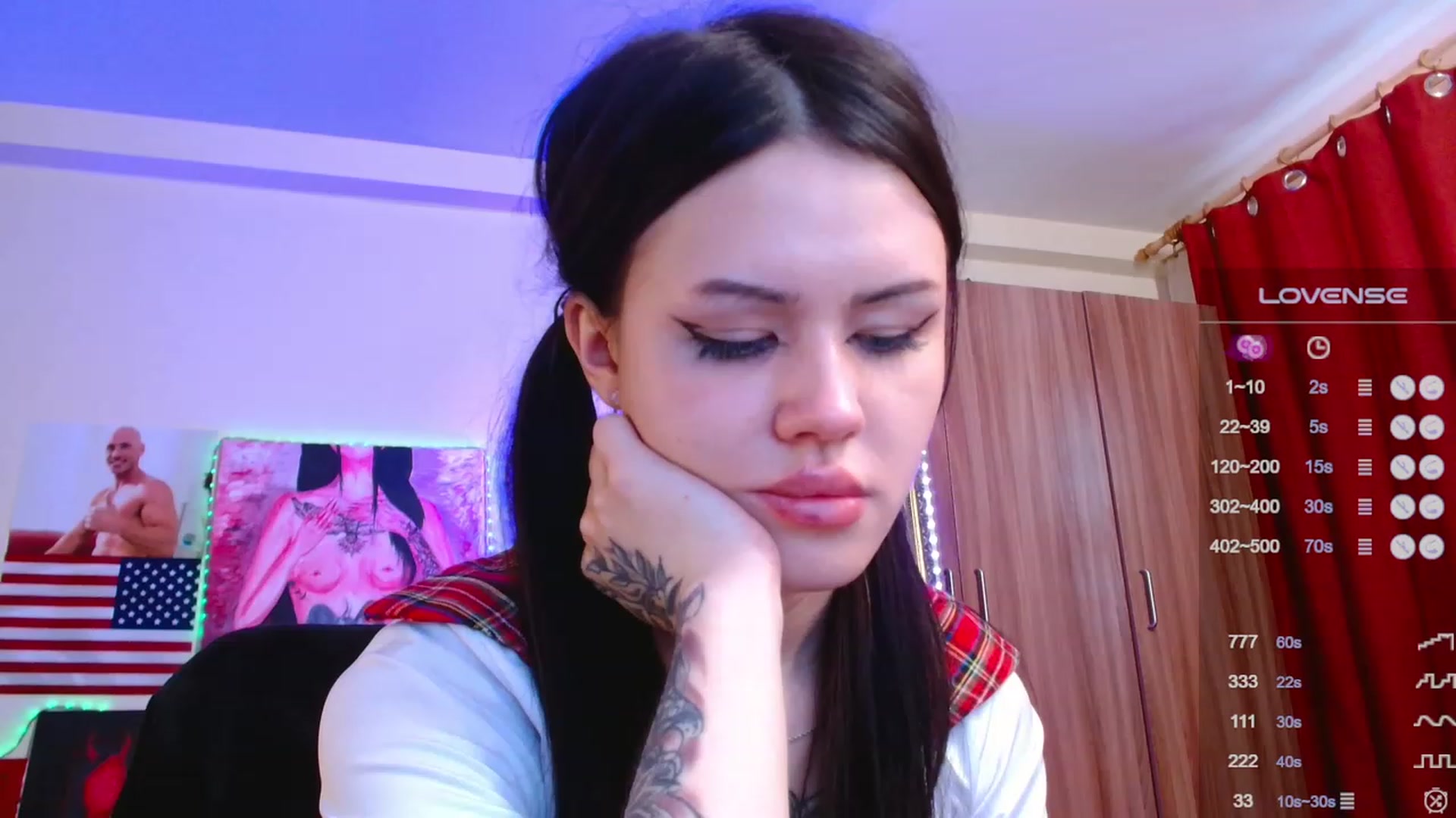 Gallery image thumbnail from Dora_autumn_'s myfreecams stream on, 10/13/2023, 10:34 image 10 of 20