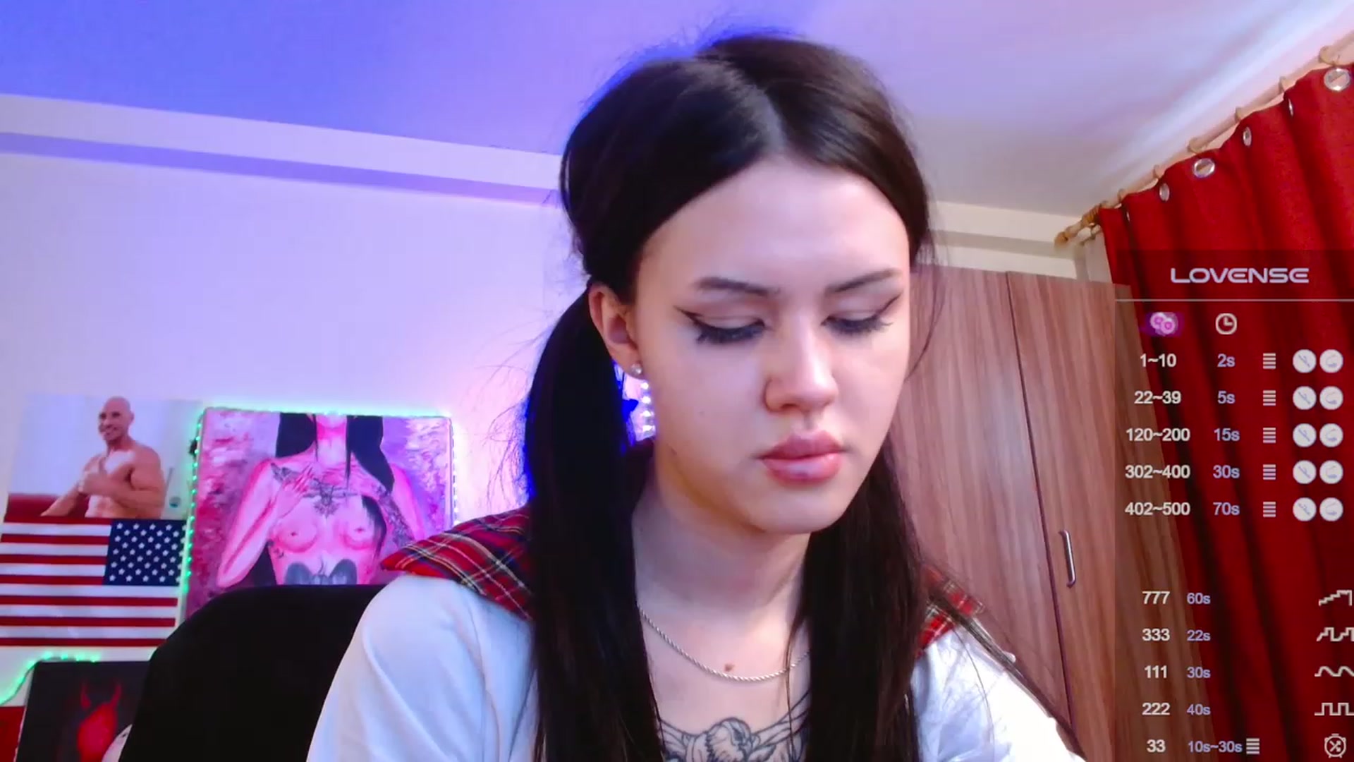 Gallery image thumbnail from Dora_autumn_'s myfreecams stream on, 10/13/2023, 10:34 image 9 of 20