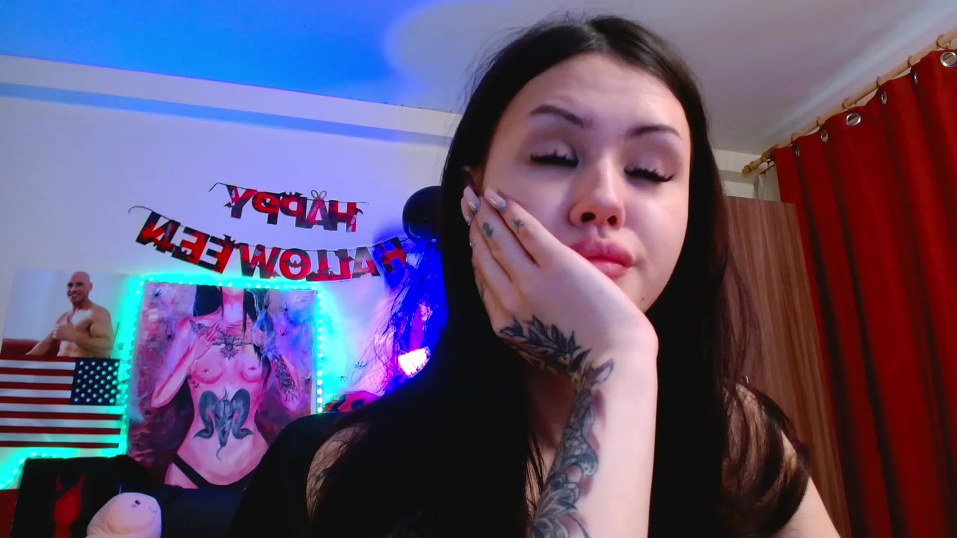 Gallery image thumbnail from Dora_autumn_'s myfreecams stream on, 10/17/2023, 10:54 image 7 of 20