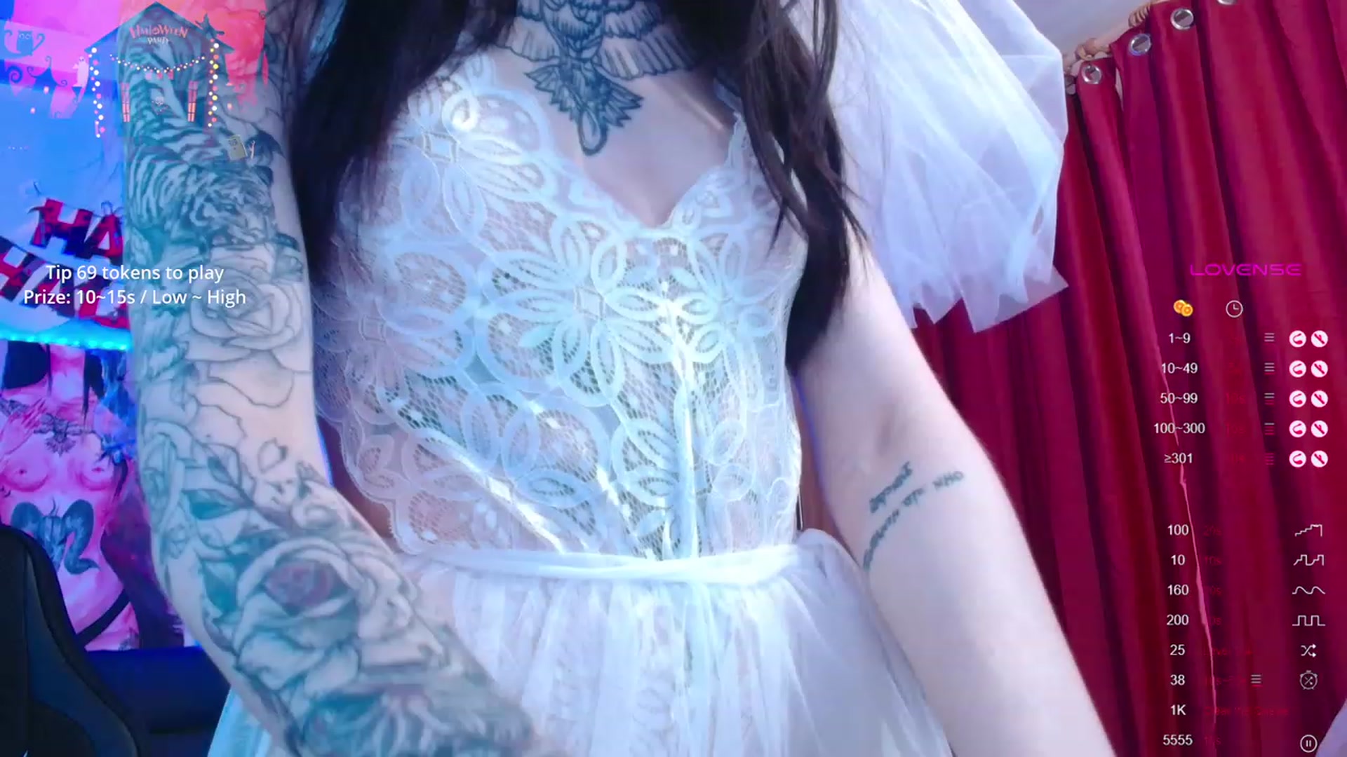 Gallery image thumbnail from Dora_autumn_'s myfreecams stream on, 10/31/2023, 07:19 image 7 of 20