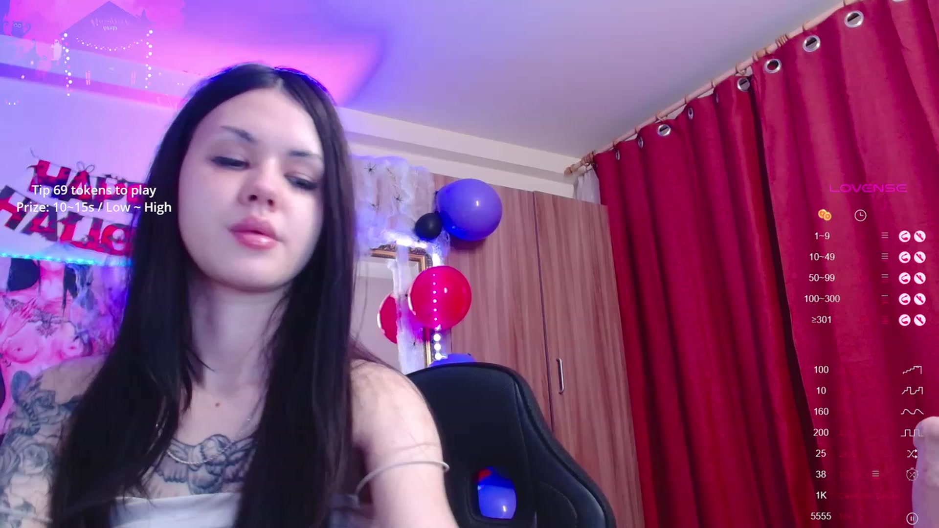 Gallery image thumbnail from Dora_autumn_'s myfreecams stream on, 10/31/2023, 18:41 image 7 of 20