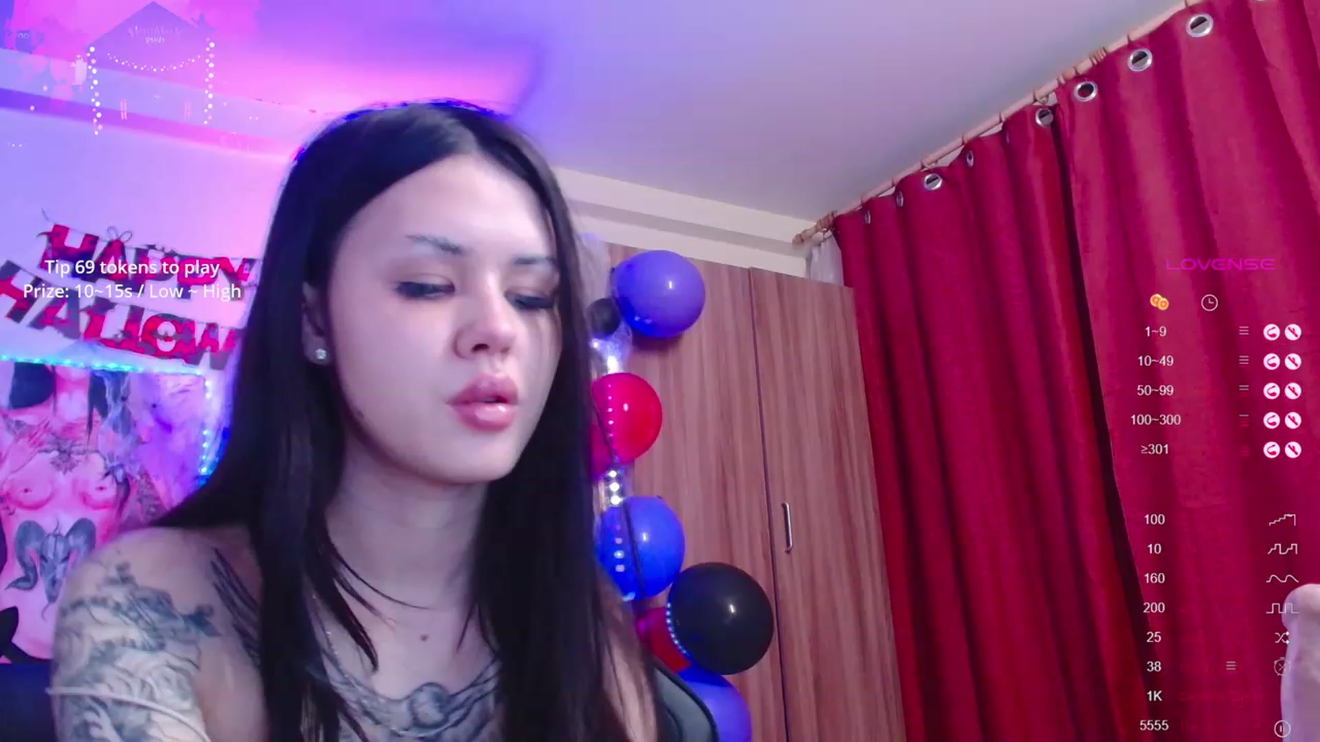 Gallery image thumbnail from Dora_autumn_'s myfreecams stream on, 10/31/2023, 18:41 image 6 of 20