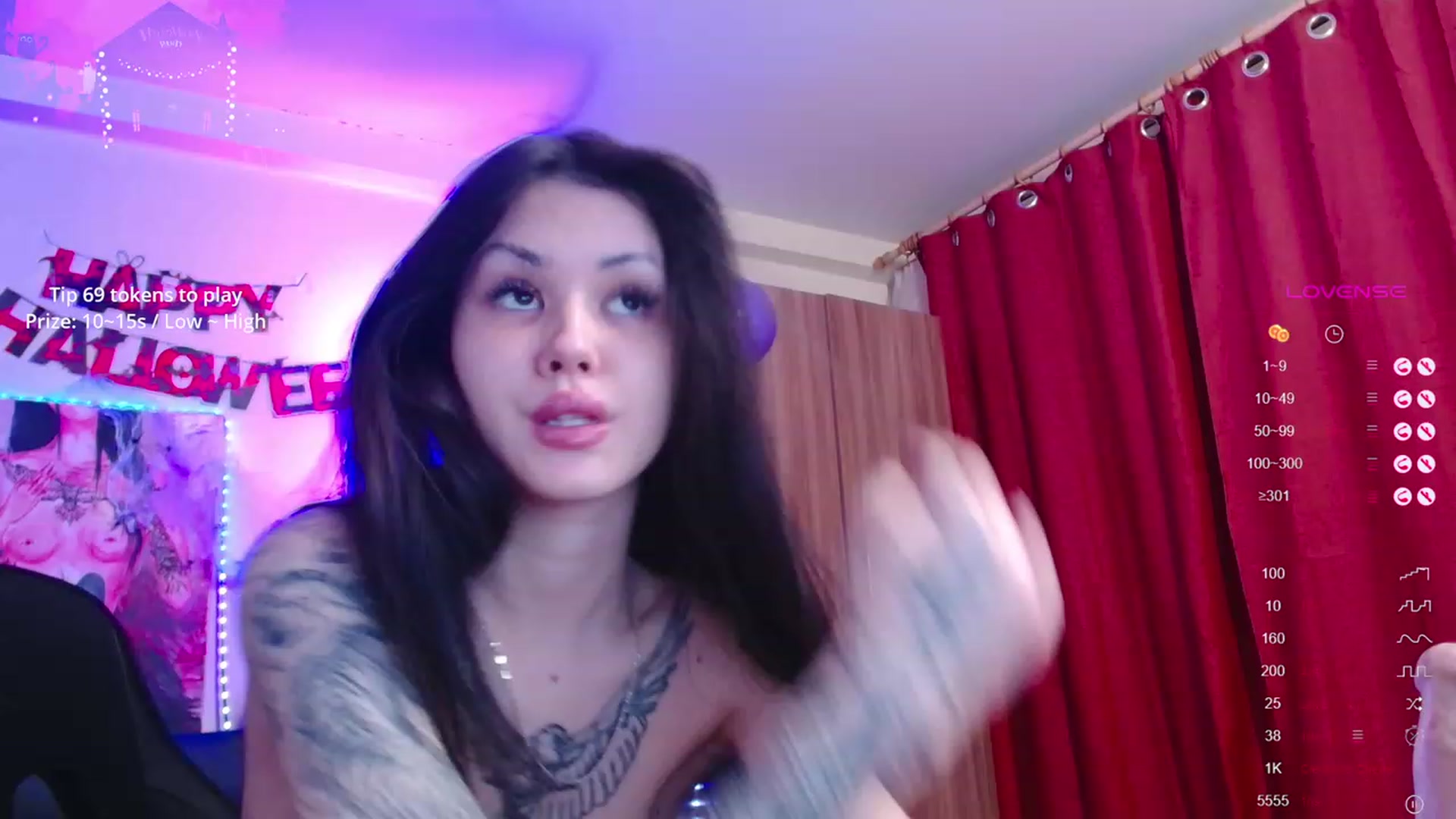 Gallery image thumbnail from Dora_autumn_'s myfreecams stream on, 10/31/2023, 18:41 image 15 of 20