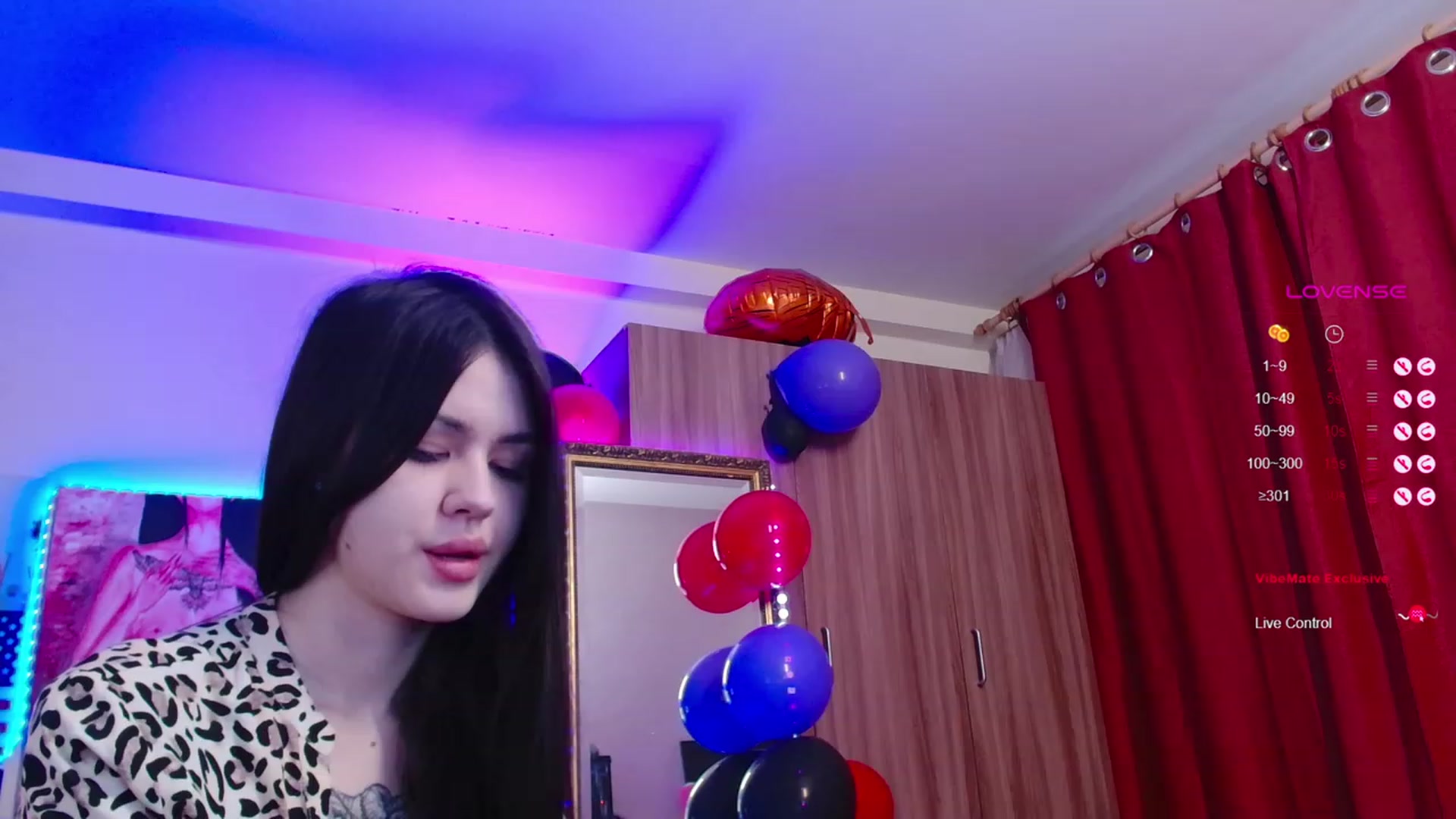 Gallery image thumbnail from Dora_autumn_'s myfreecams stream on, 11/06/2023, 07:56 image 1 of 20