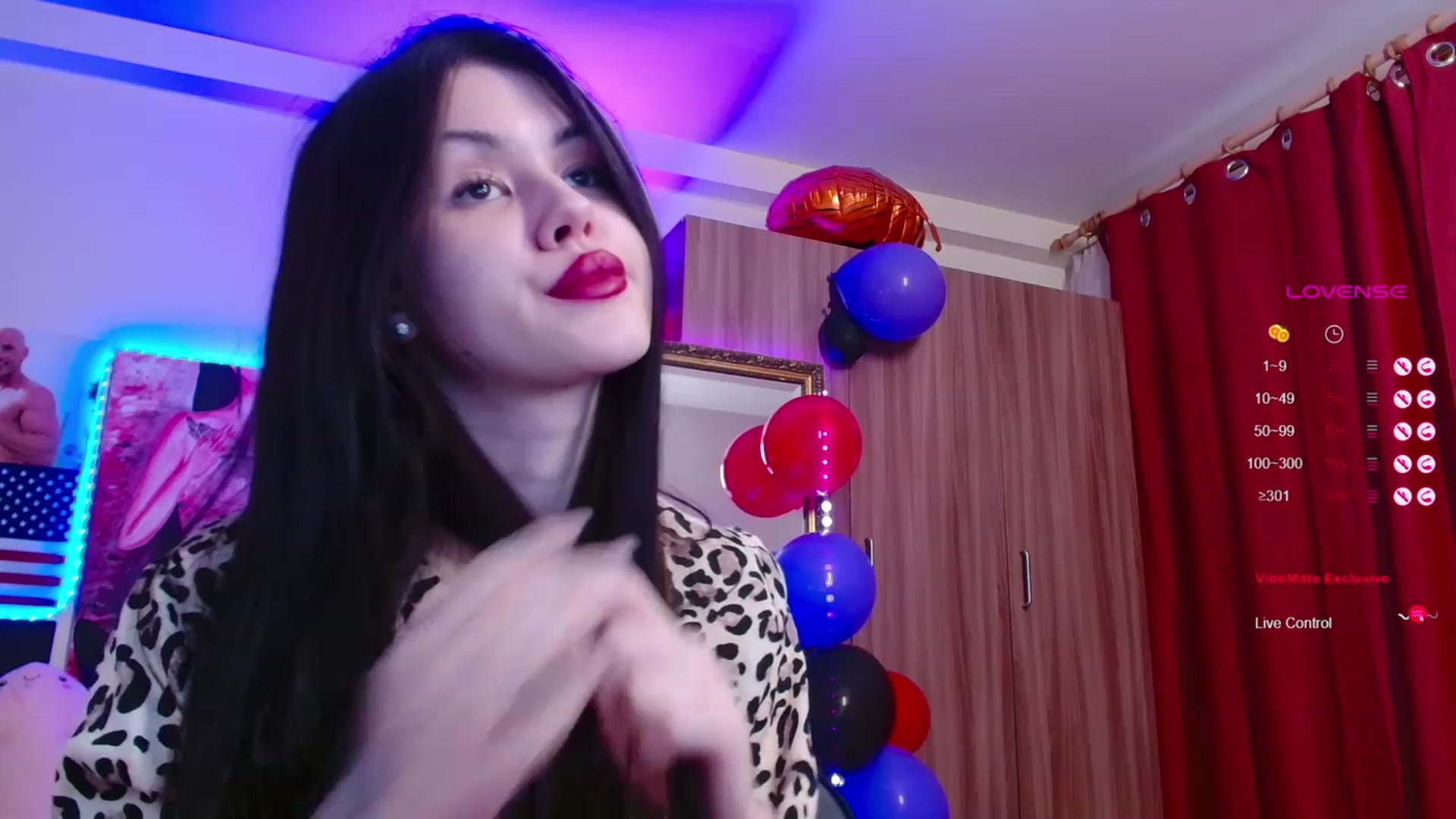 Gallery image thumbnail from Dora_autumn_'s myfreecams stream on, 11/06/2023, 10:22 image 7 of 20