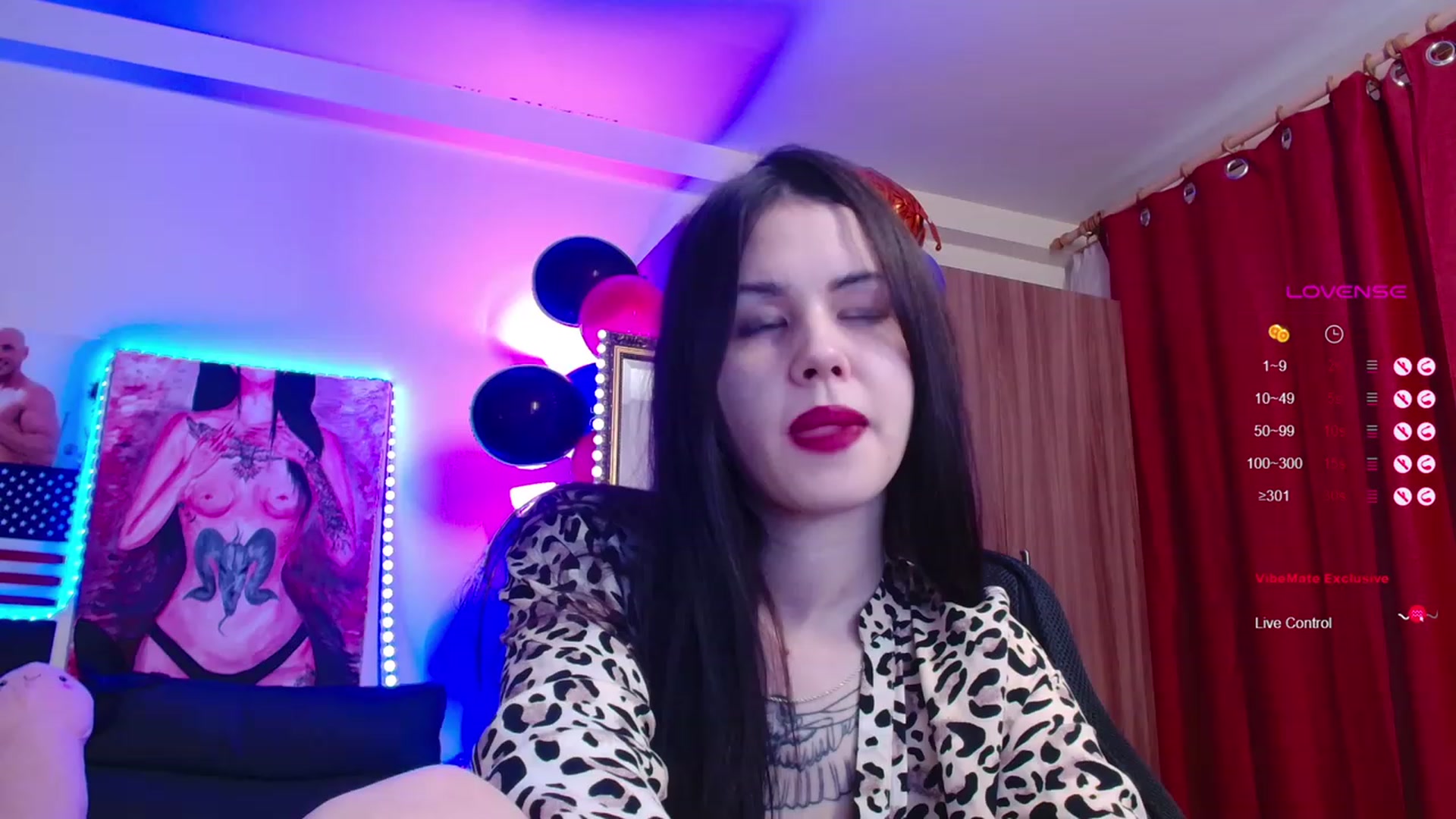 Gallery image thumbnail from Dora_autumn_'s myfreecams stream on, 11/06/2023, 10:22 image 6 of 20