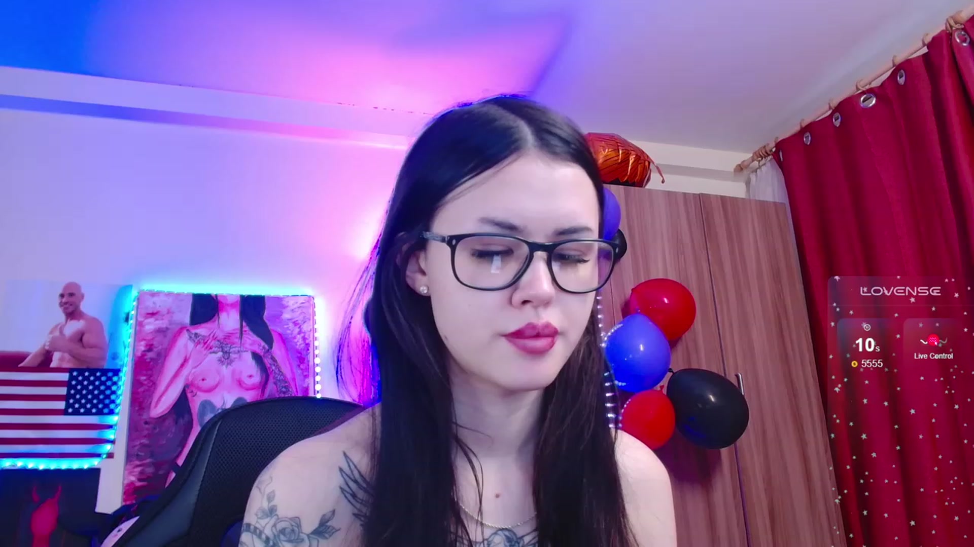 Gallery image thumbnail from Dora_autumn_'s myfreecams stream on, 11/08/2023, 11:35 image 11 of 20