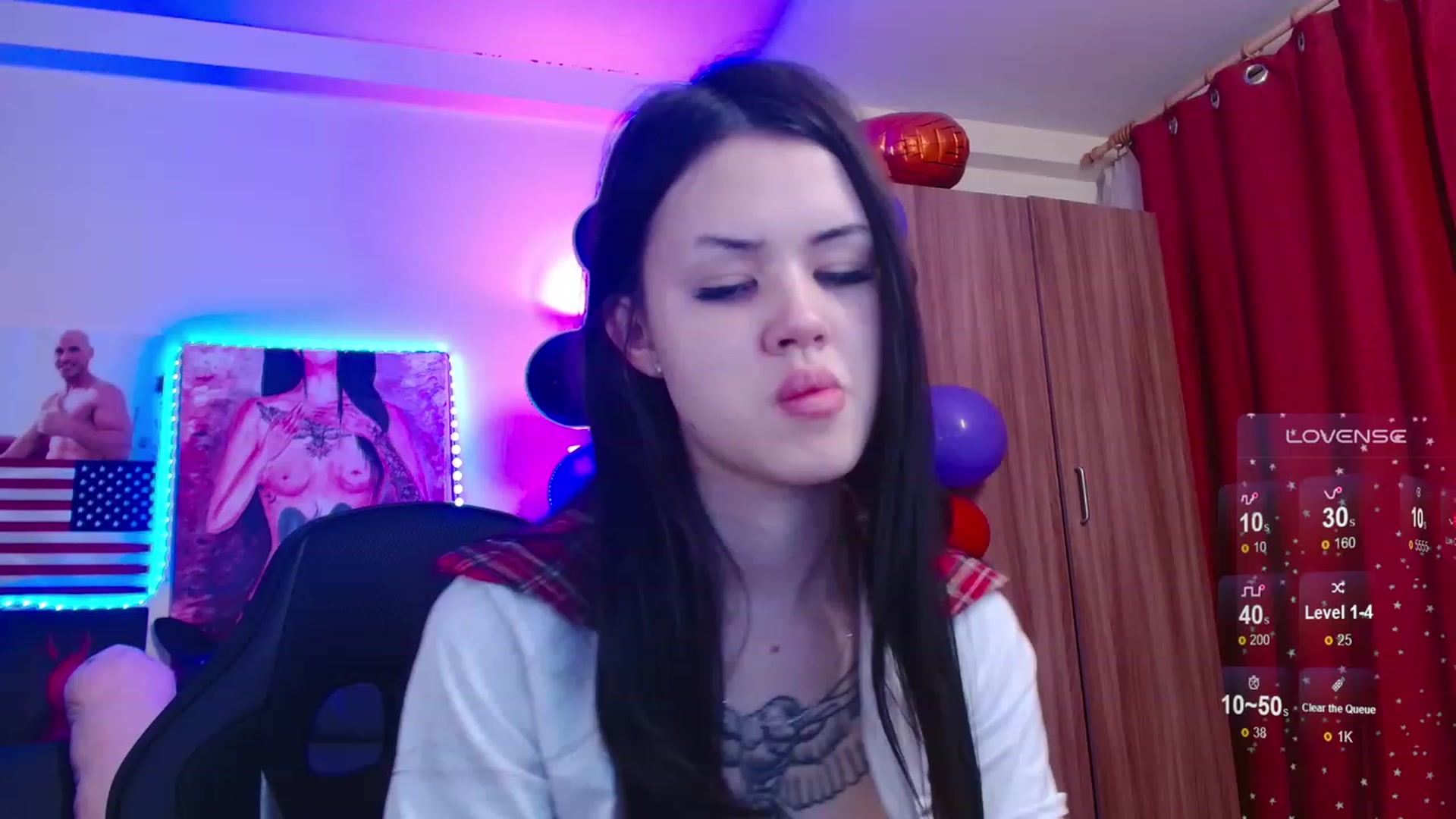 Gallery image thumbnail from Dora_autumn_'s myfreecams stream on, 11/13/2023, 08:08 image 4 of 20