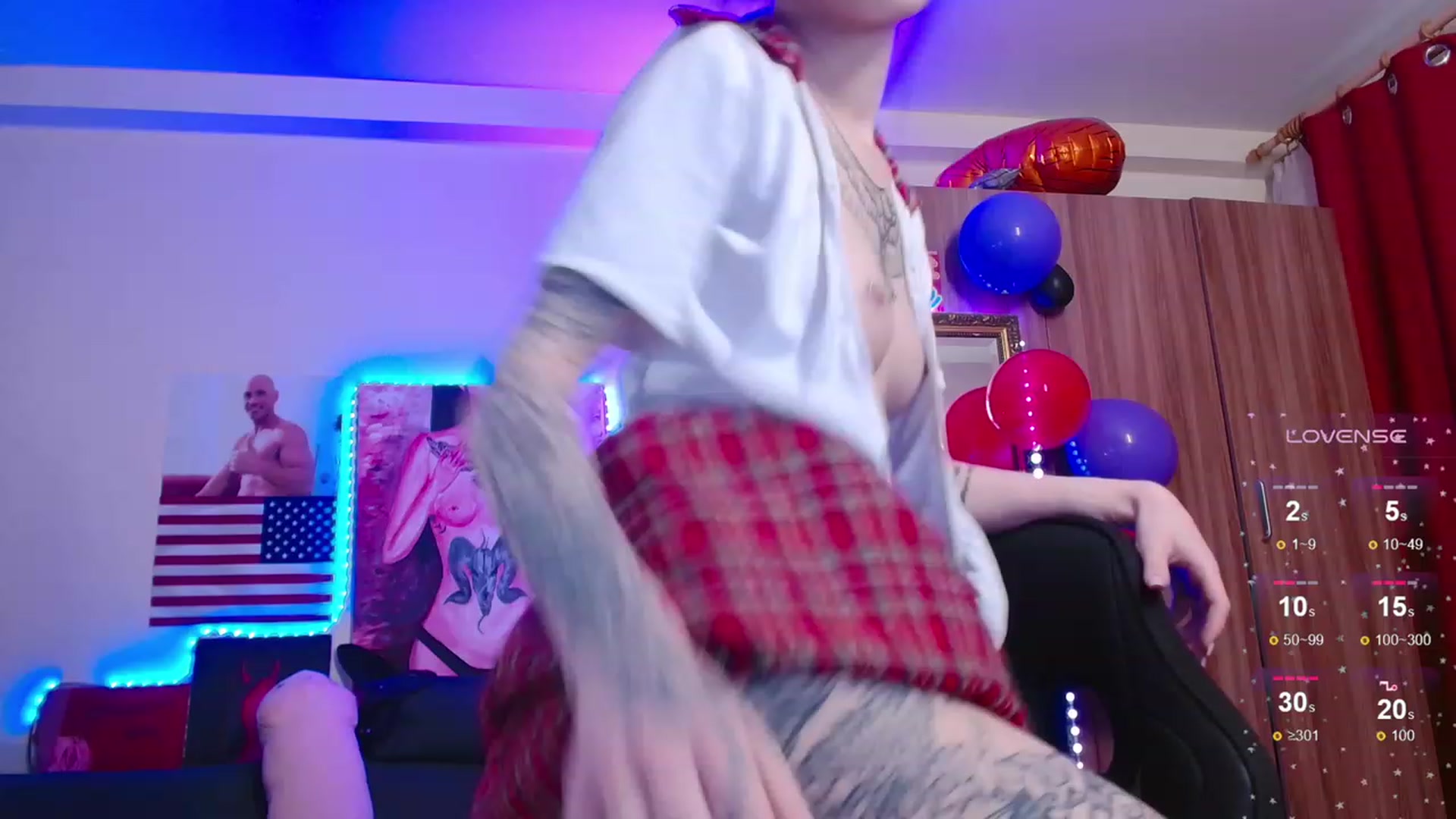 Gallery image thumbnail from Dora_autumn_'s myfreecams stream on, 11/13/2023, 09:19 image 7 of 20