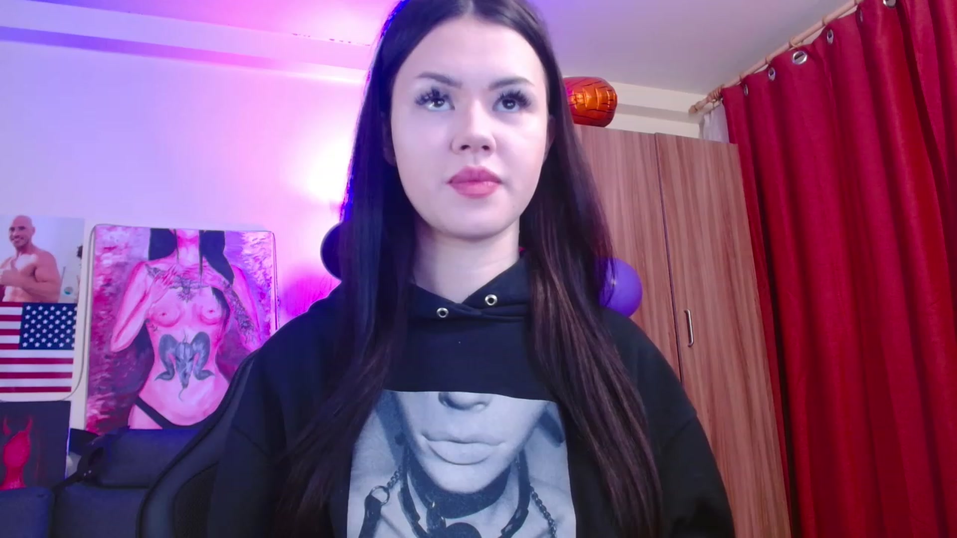 Gallery image thumbnail from Dora_autumn_'s myfreecams stream on, 11/13/2023, 19:12 image 6 of 20