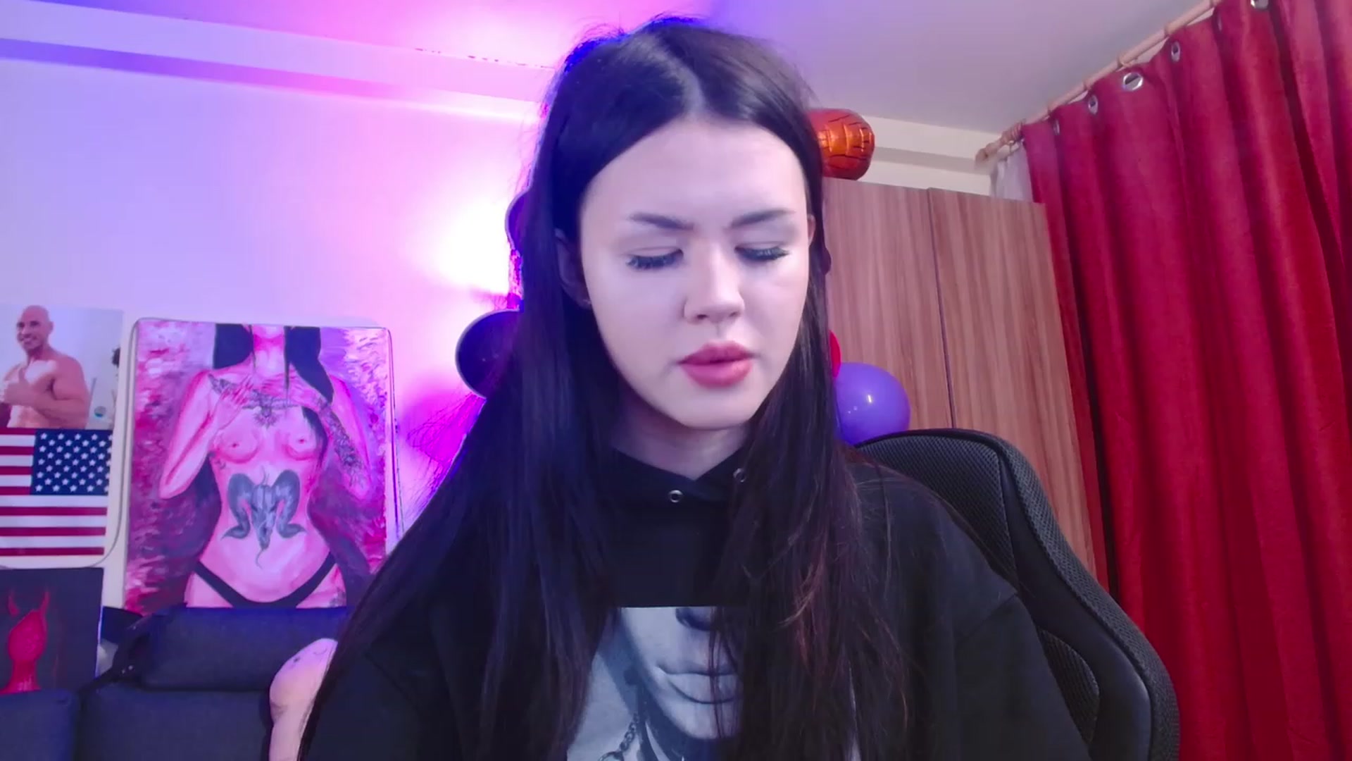 Gallery image thumbnail from Dora_autumn_'s myfreecams stream on, 11/13/2023, 19:12 image 8 of 20