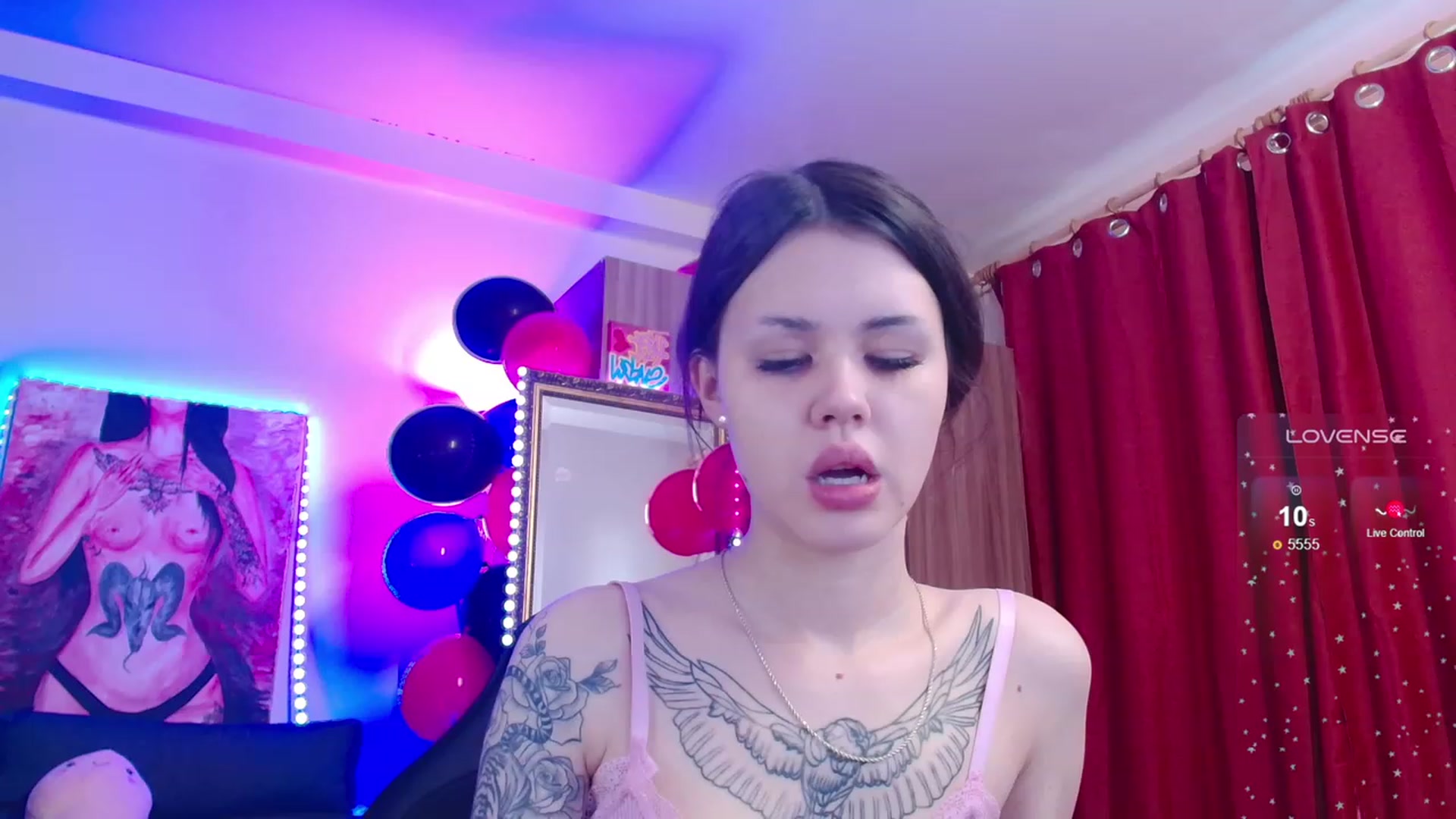 Gallery image thumbnail from Dora_autumn_'s myfreecams stream on, 11/16/2023, 10:46 image 3 of 20