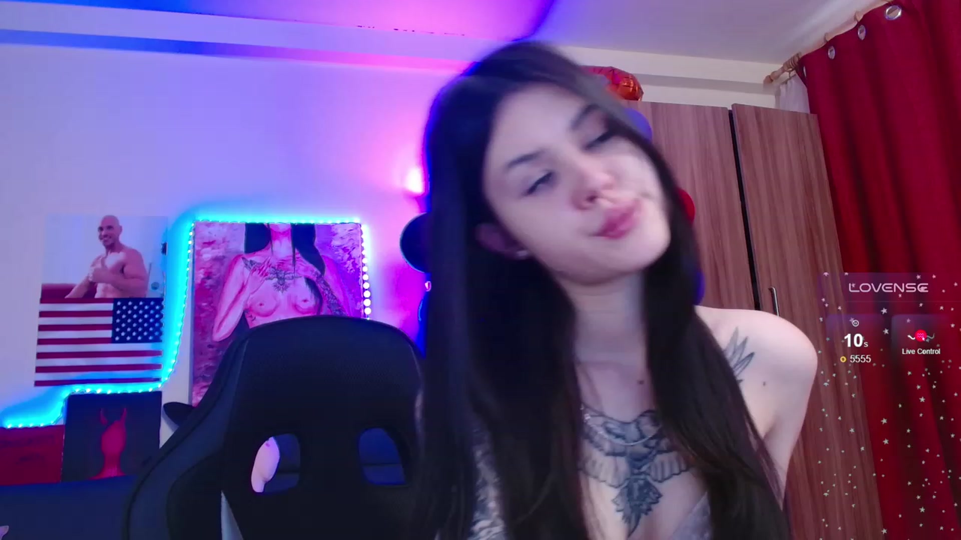 Gallery image thumbnail from Dora_autumn_'s myfreecams stream on, 11/26/2023, 10:23 image 18 of 20