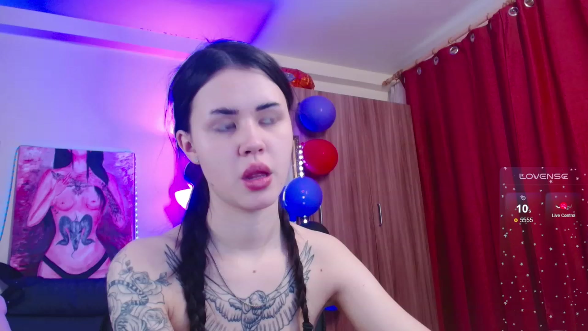 Gallery image thumbnail from Dora_autumn_'s myfreecams stream on, 12/06/2023, 10:42 image 13 of 20