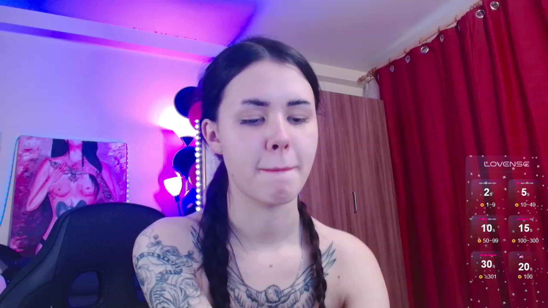 Gallery image thumbnail from Dora_autumn_'s myfreecams stream on, 12/06/2023, 10:42 image 8 of 20