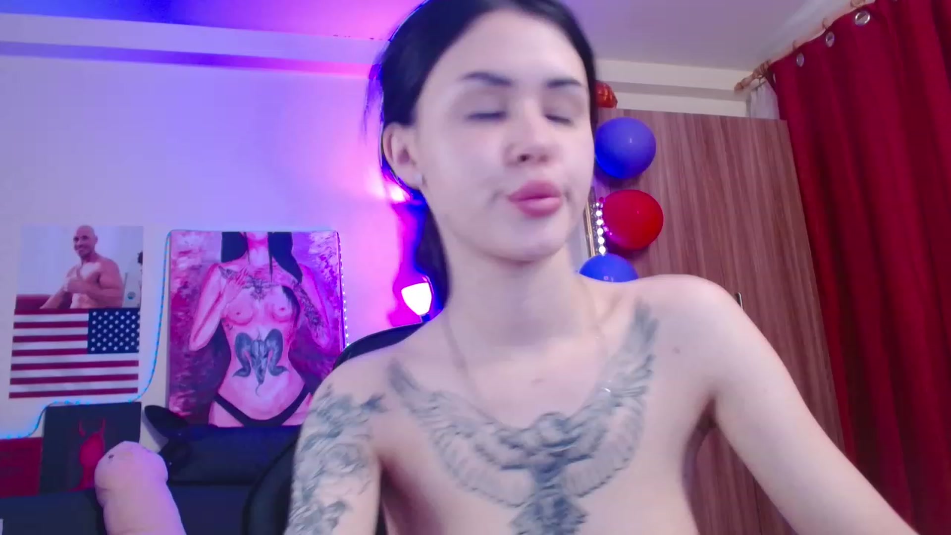 Gallery image thumbnail from Dora_autumn_'s myfreecams stream on, 12/06/2023, 11:26 image 12 of 20