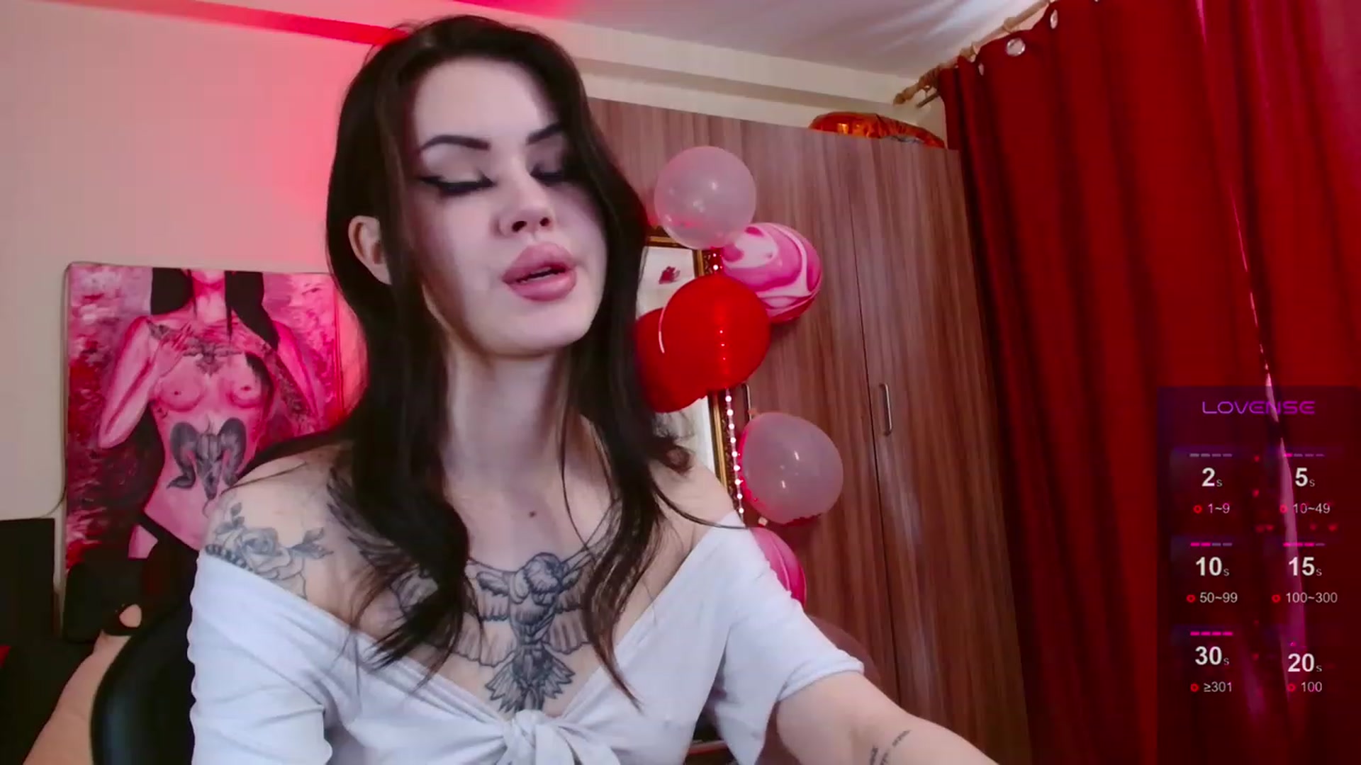 Gallery image thumbnail from Dora_autumn_'s myfreecams stream on, 03/06/2024, 09:53 image 9 of 20
