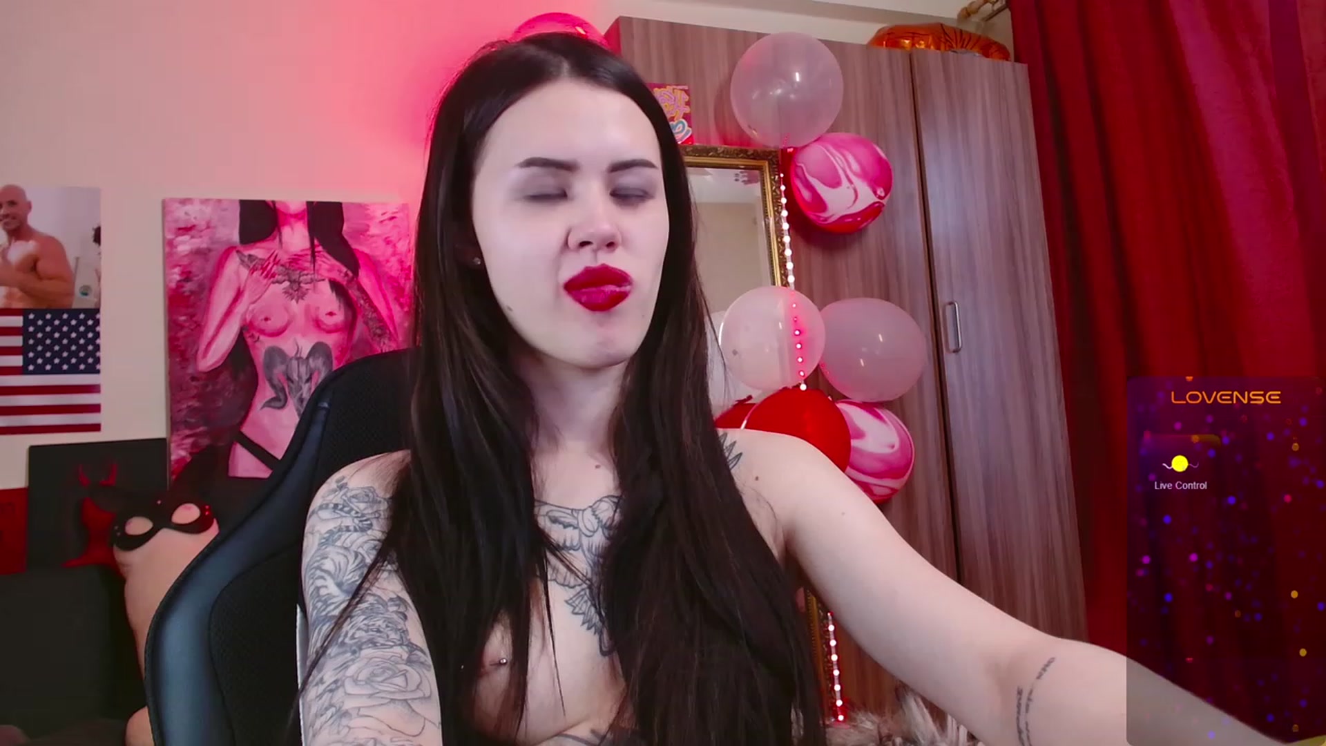 Gallery image thumbnail from Dora_autumn_'s myfreecams stream on, 03/17/2024, 10:36 image 6 of 20