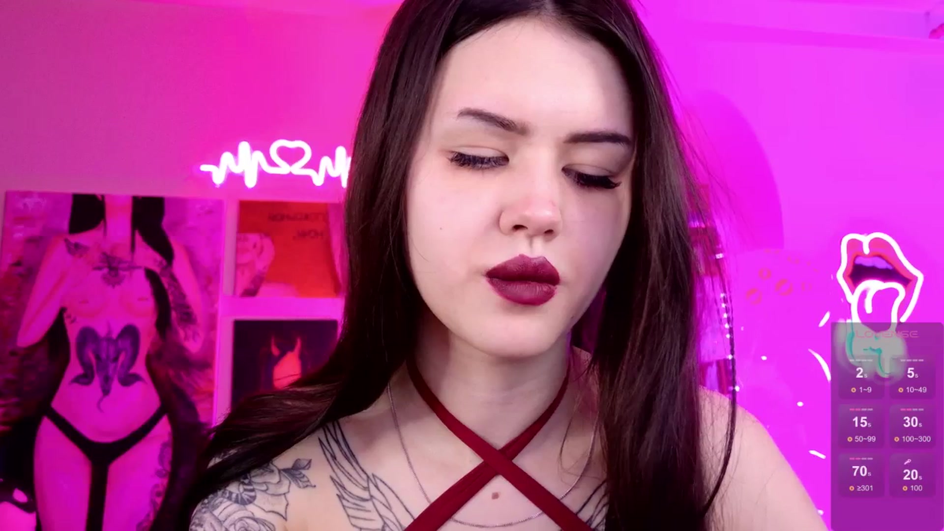 Gallery image thumbnail from Dora_autumn_'s myfreecams stream on, 05/17/2024, 10:27 image 12 of 20